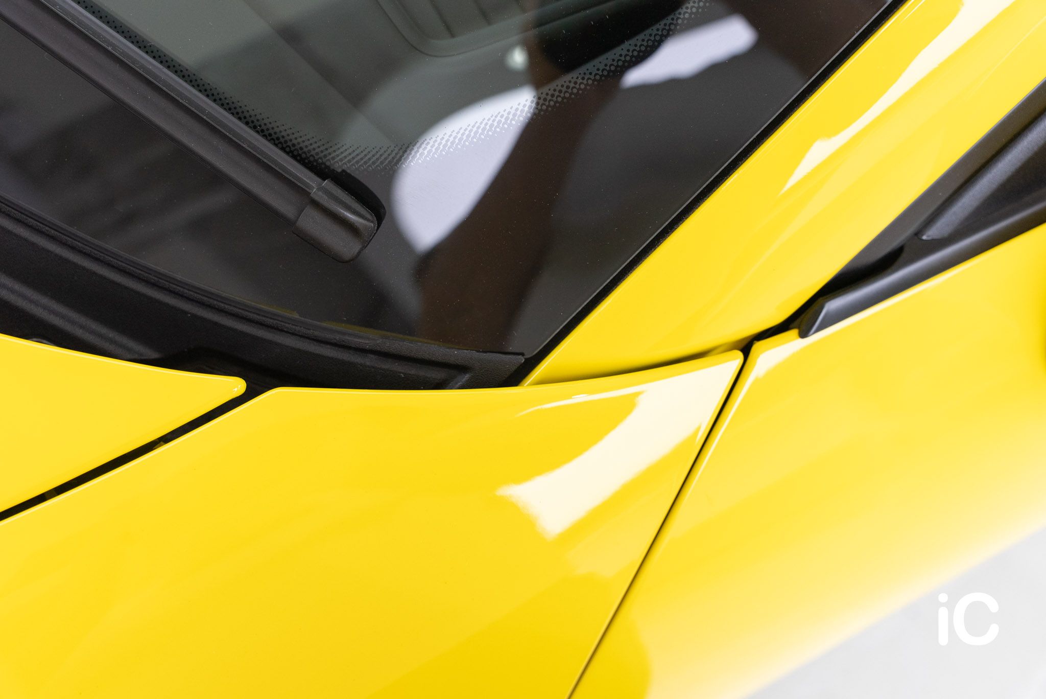 Porsche 981 Cayman GT4 透明 PPF 施工作品