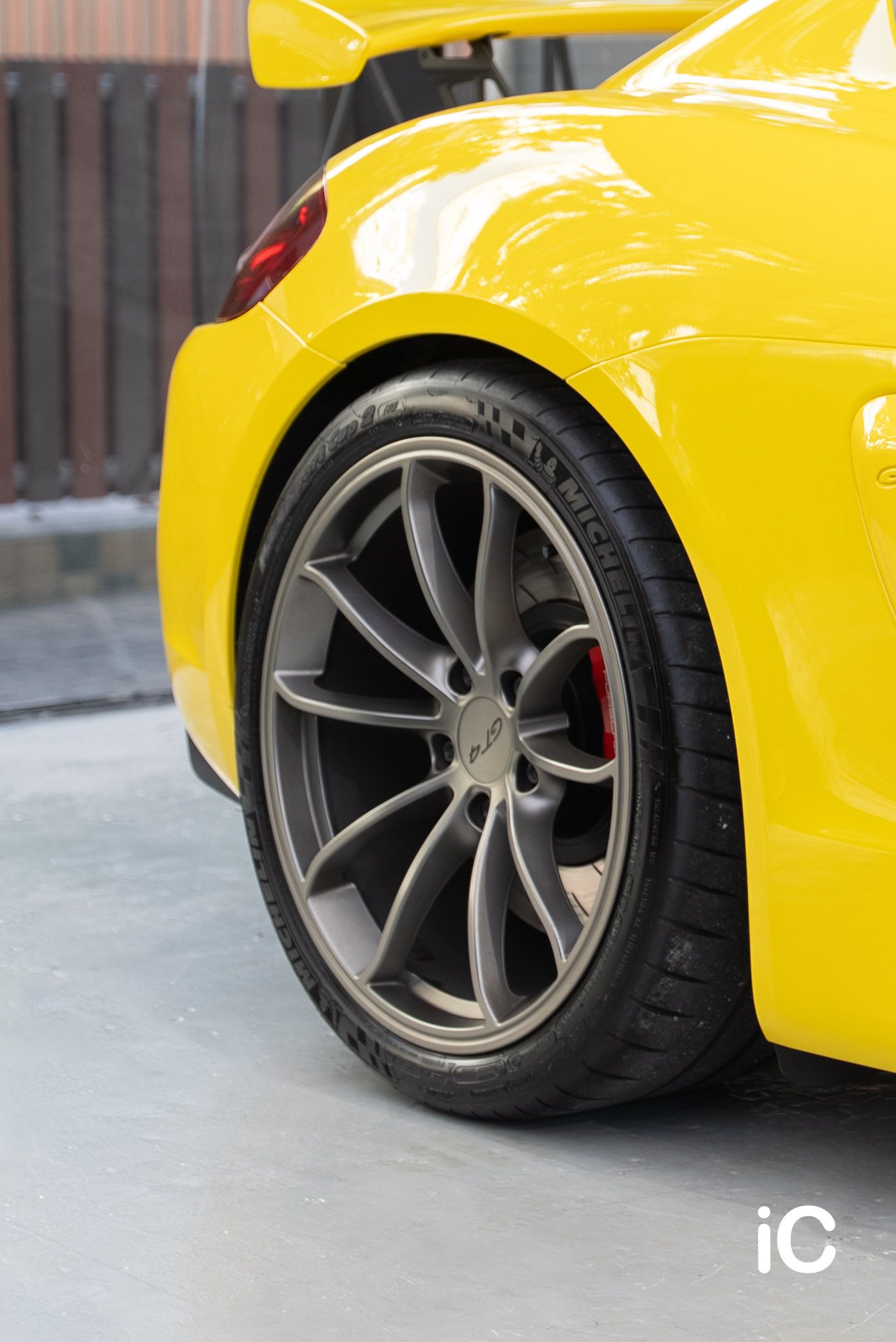 Porsche 981 Cayman GT4 透明 PPF 施工作品