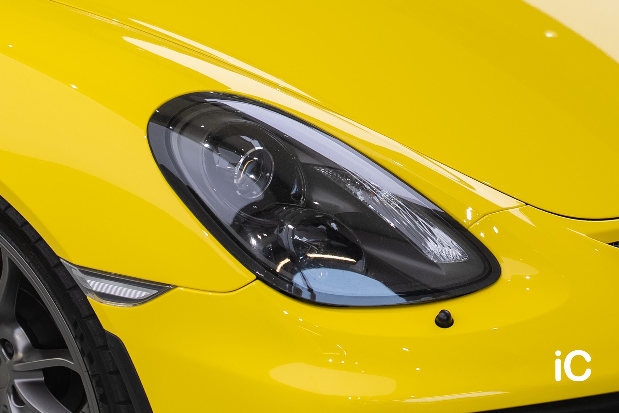 Porsche 981 Cayman GT4 透明 PPF 施工作品