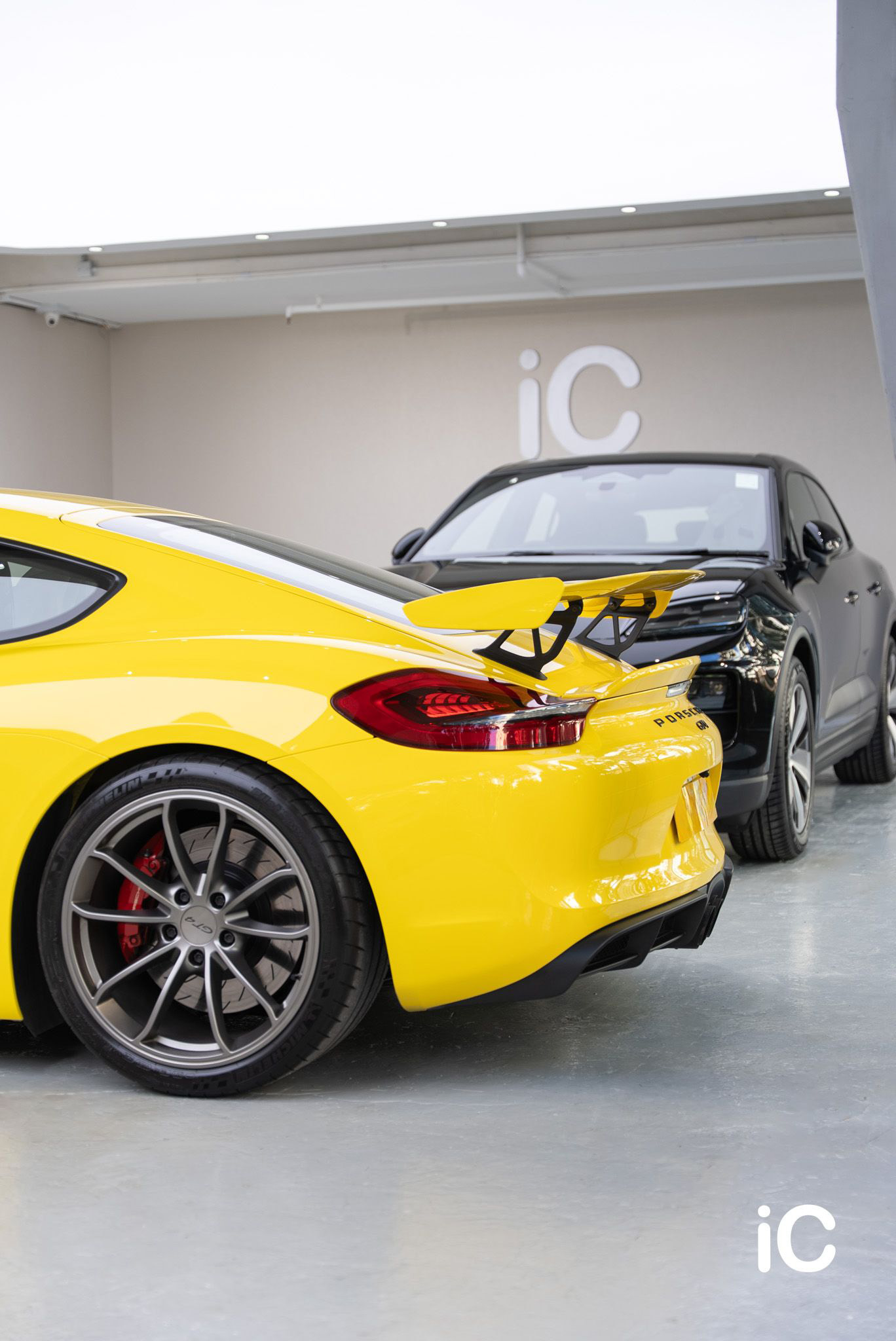 Porsche 981 Cayman GT4 透明 PPF 施工作品