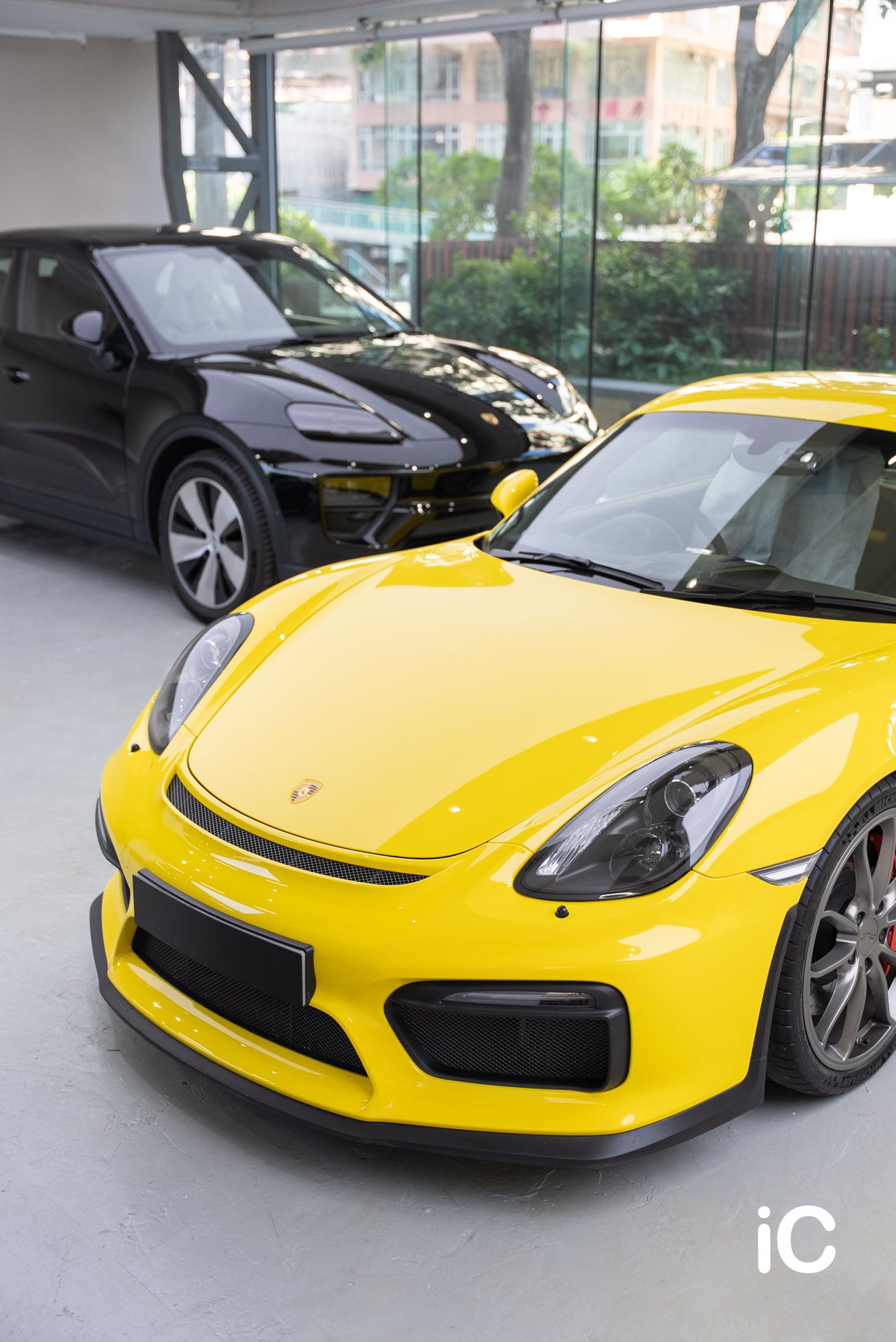 Porsche 981 Cayman GT4 透明 PPF 施工作品