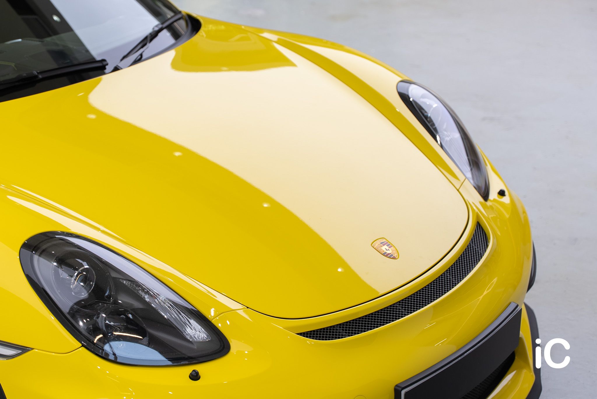 Porsche 981 Cayman GT4 透明 PPF 施工作品