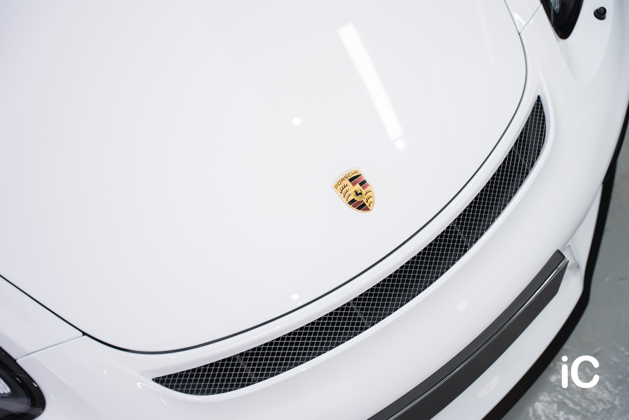 Porsche 981 Cayman GT4 轉色 PPF 施工作品