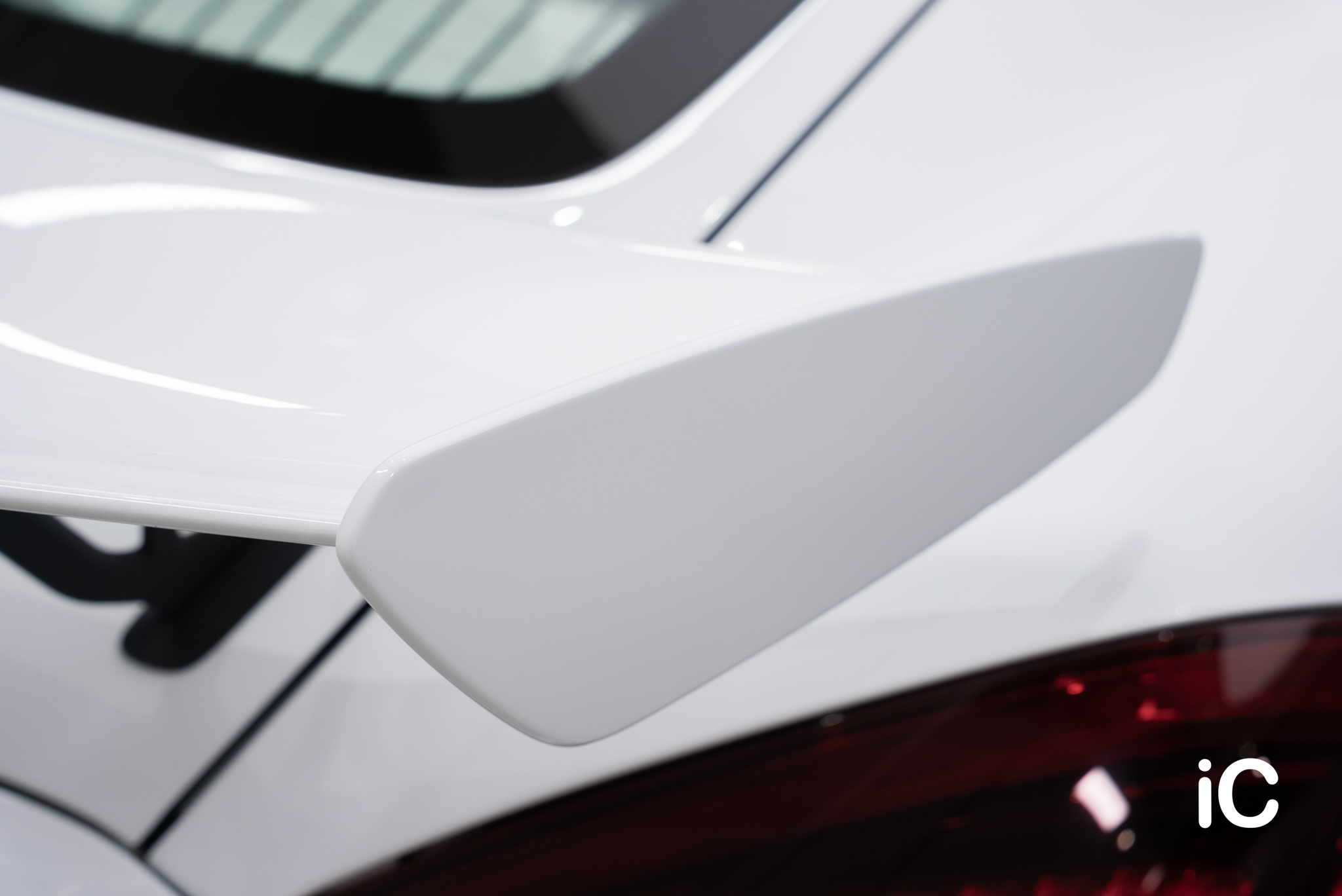 Porsche 981 Cayman GT4 轉色 PPF 施工作品