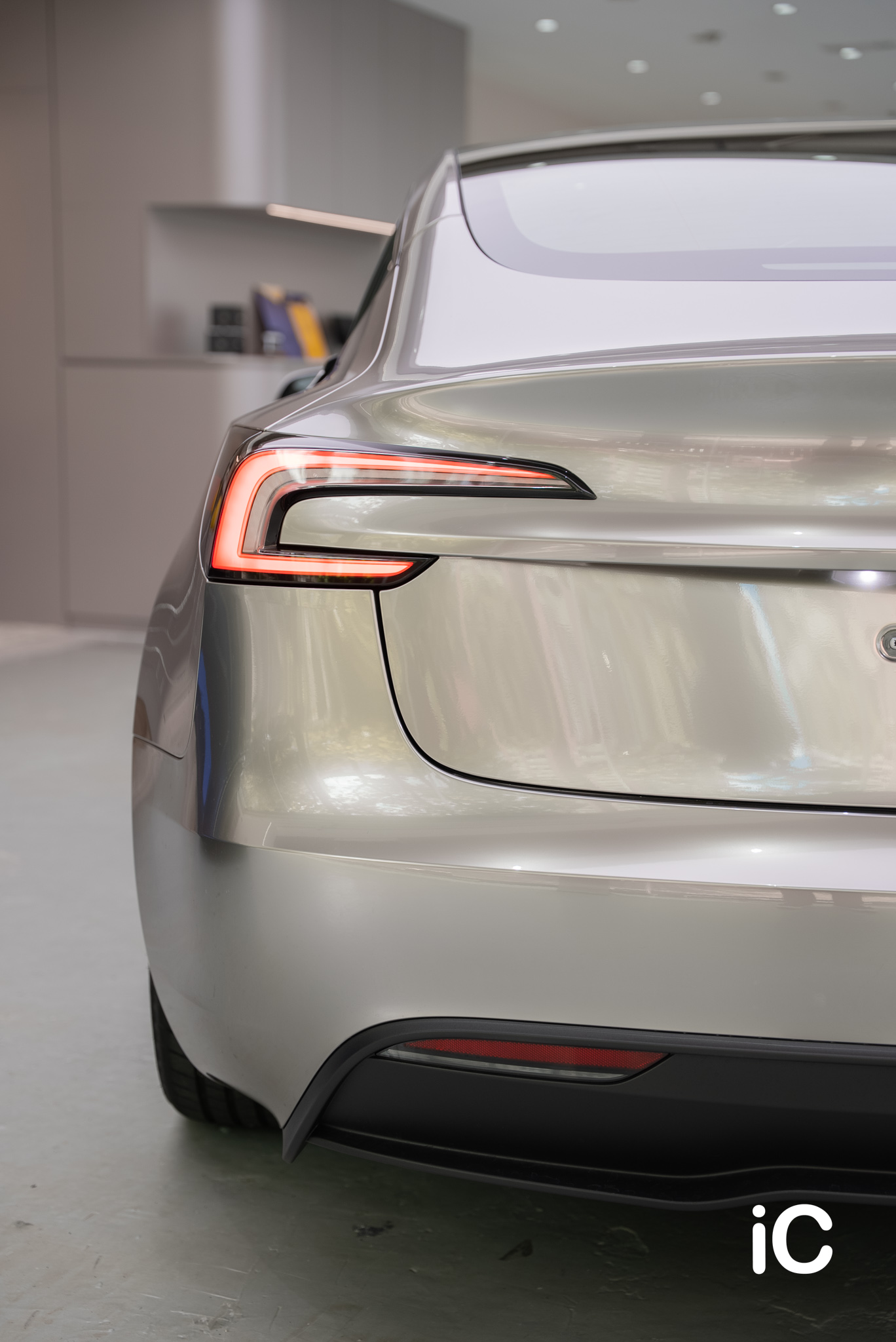 Tesla Model 3 轉色 PPF 施工作品