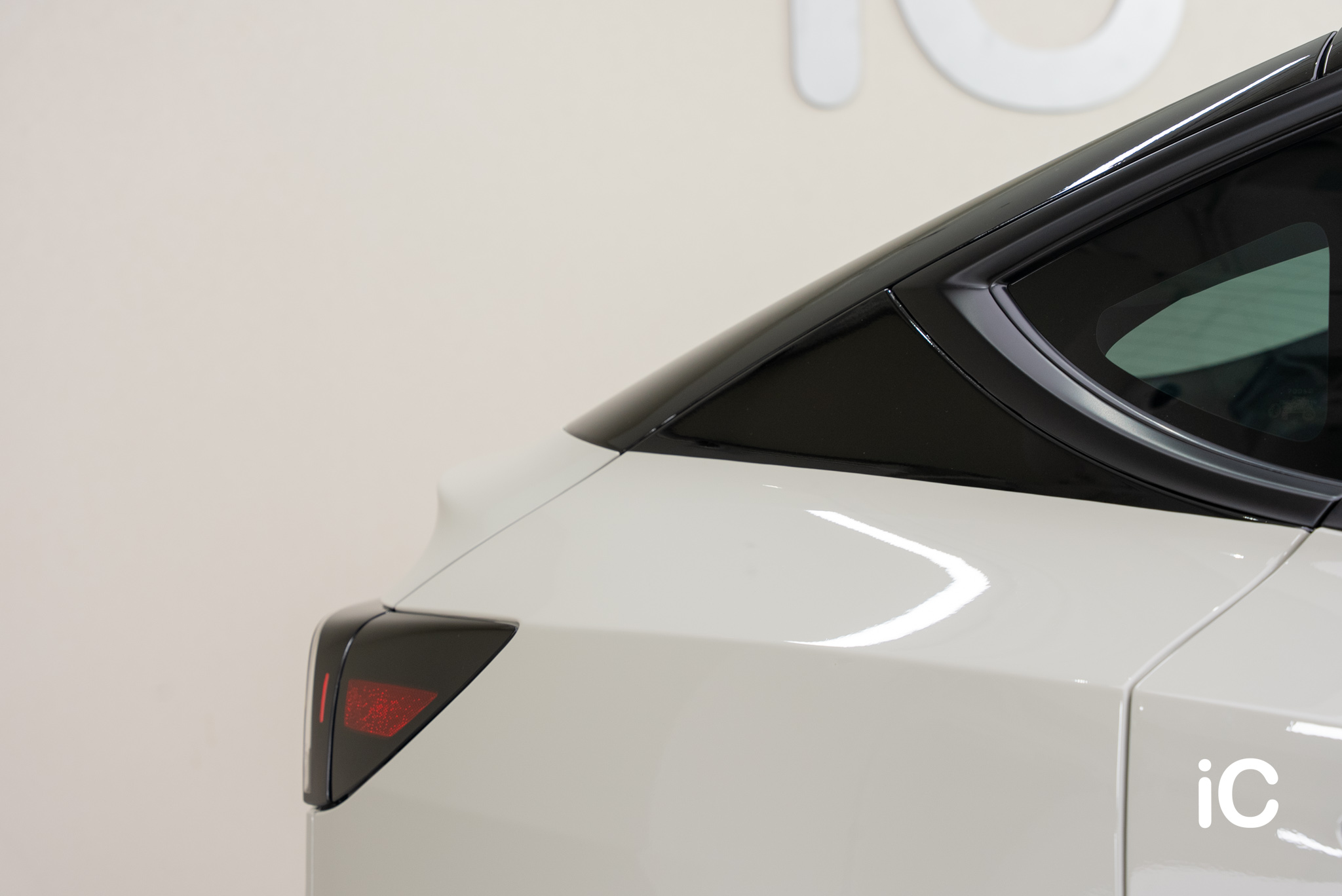 Tesla Model Y 轉色 PPF 施工作品