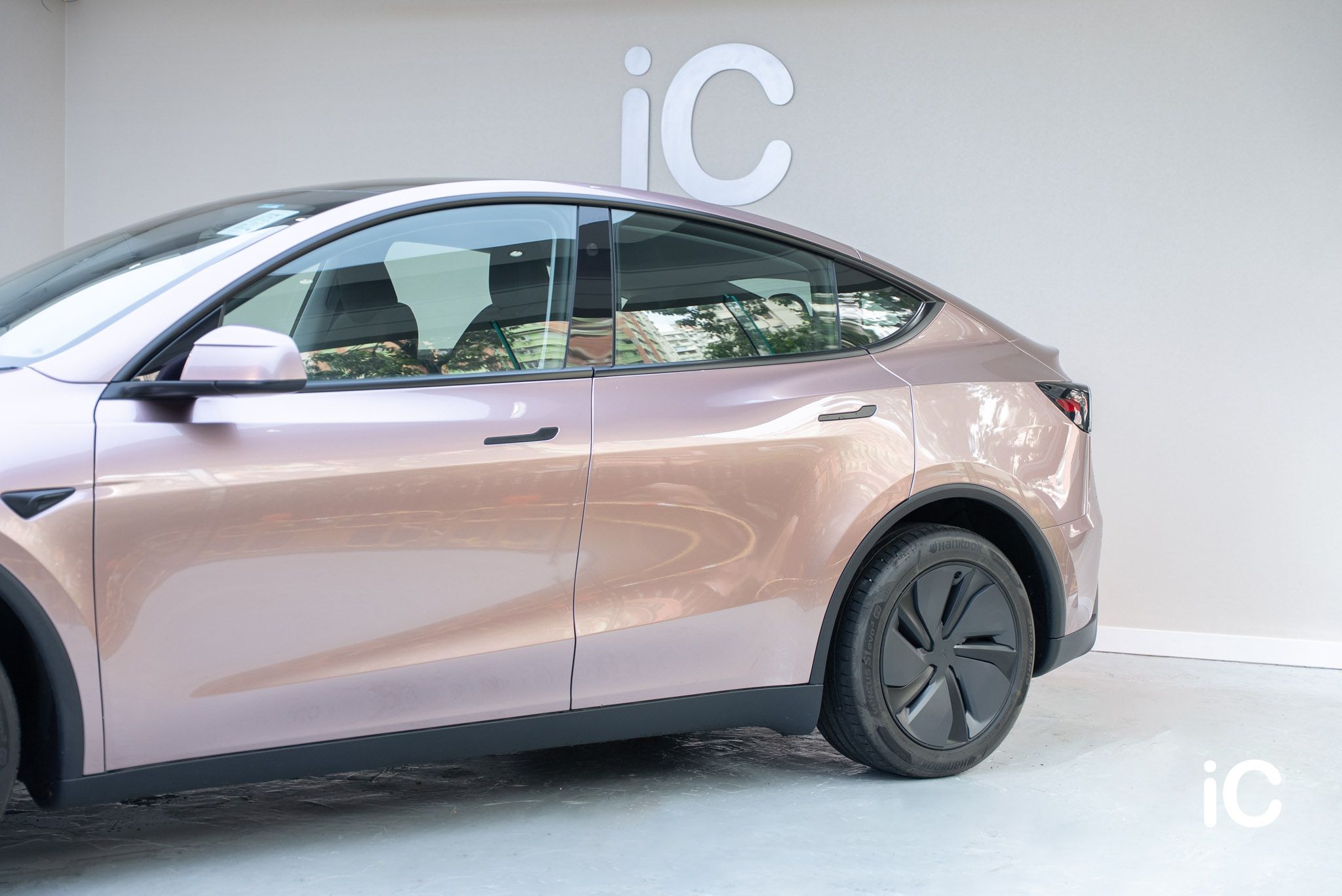 Tesla Model Y 轉色 PPF 施工作品