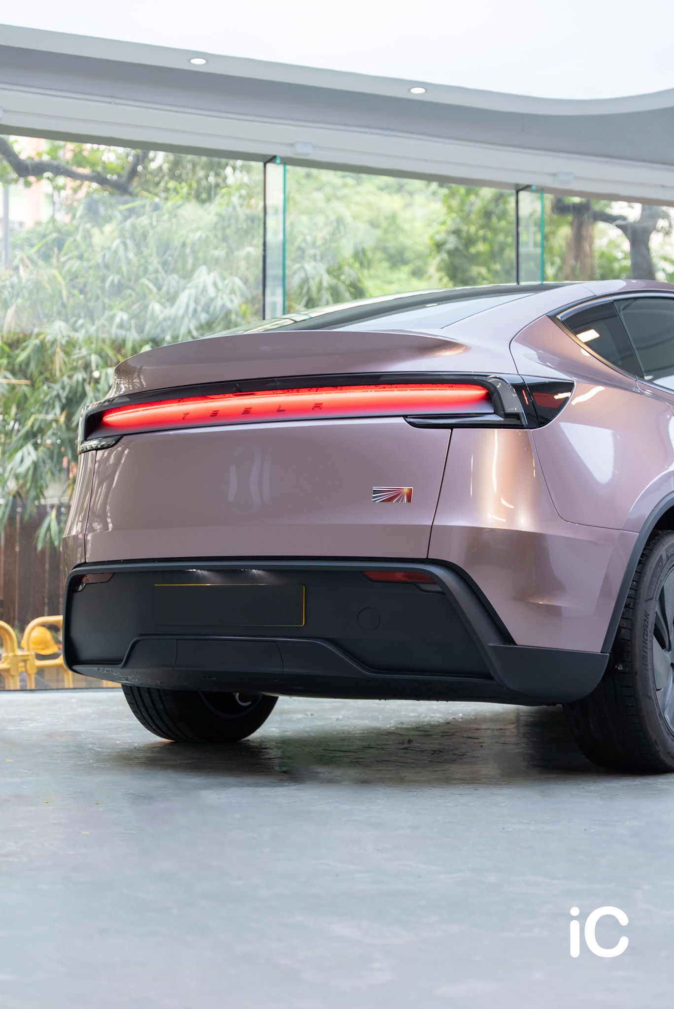 Tesla Model Y 轉色 PPF 施工作品