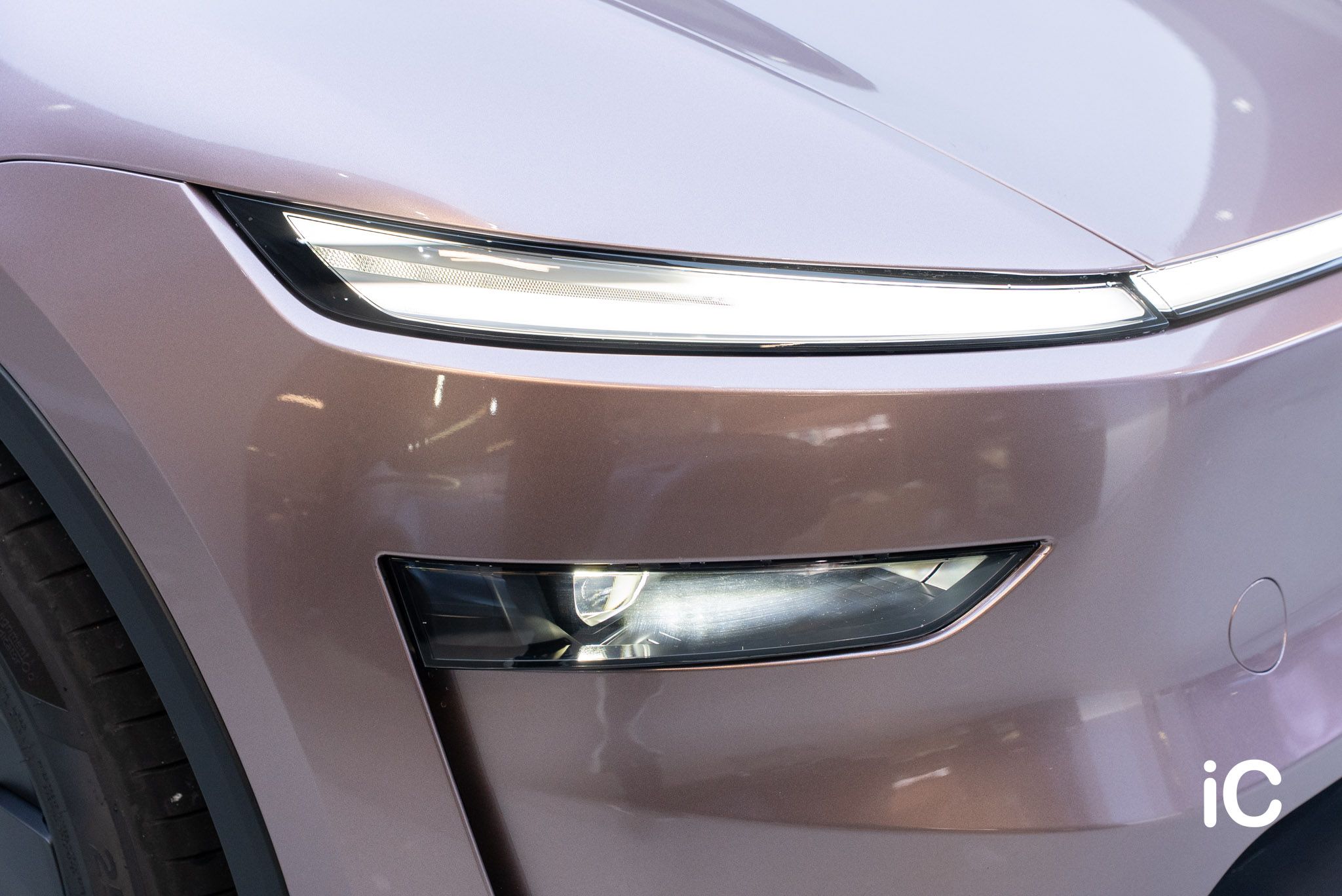 Tesla Model Y 轉色 PPF 施工作品