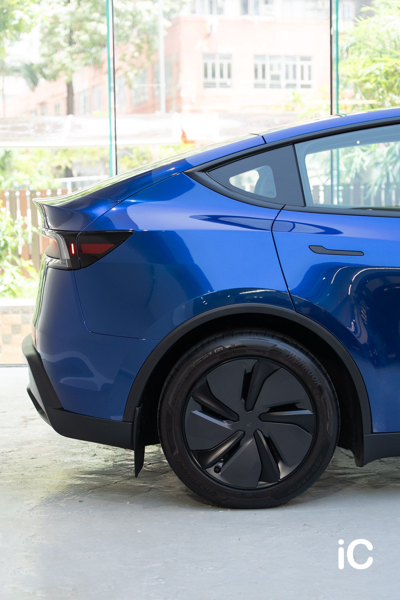 Tesla Model Y 轉色 PPF 施工作品