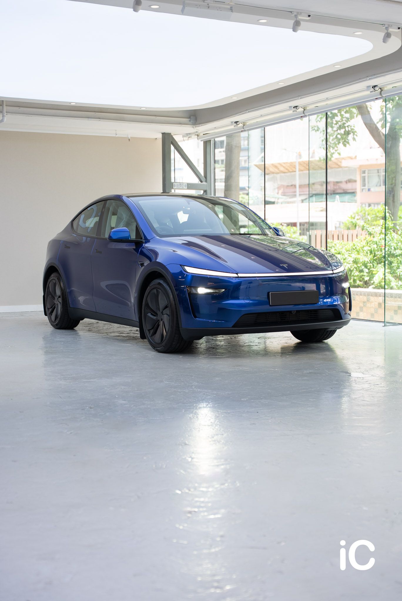 Tesla Model Y 轉色 PPF 施工作品