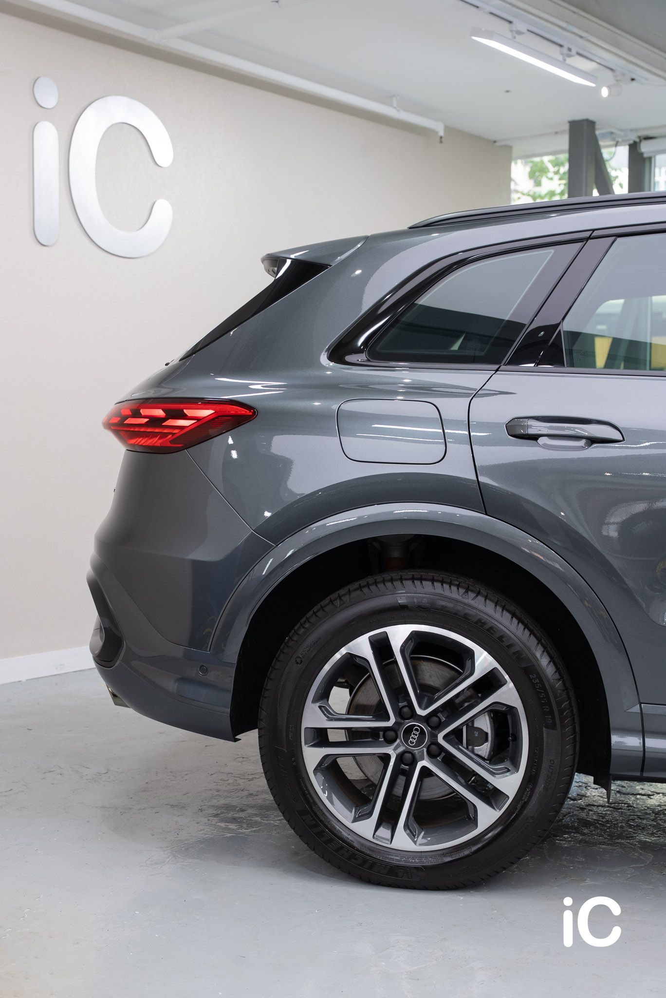 Audi Q5 透明 PPF 施工作品