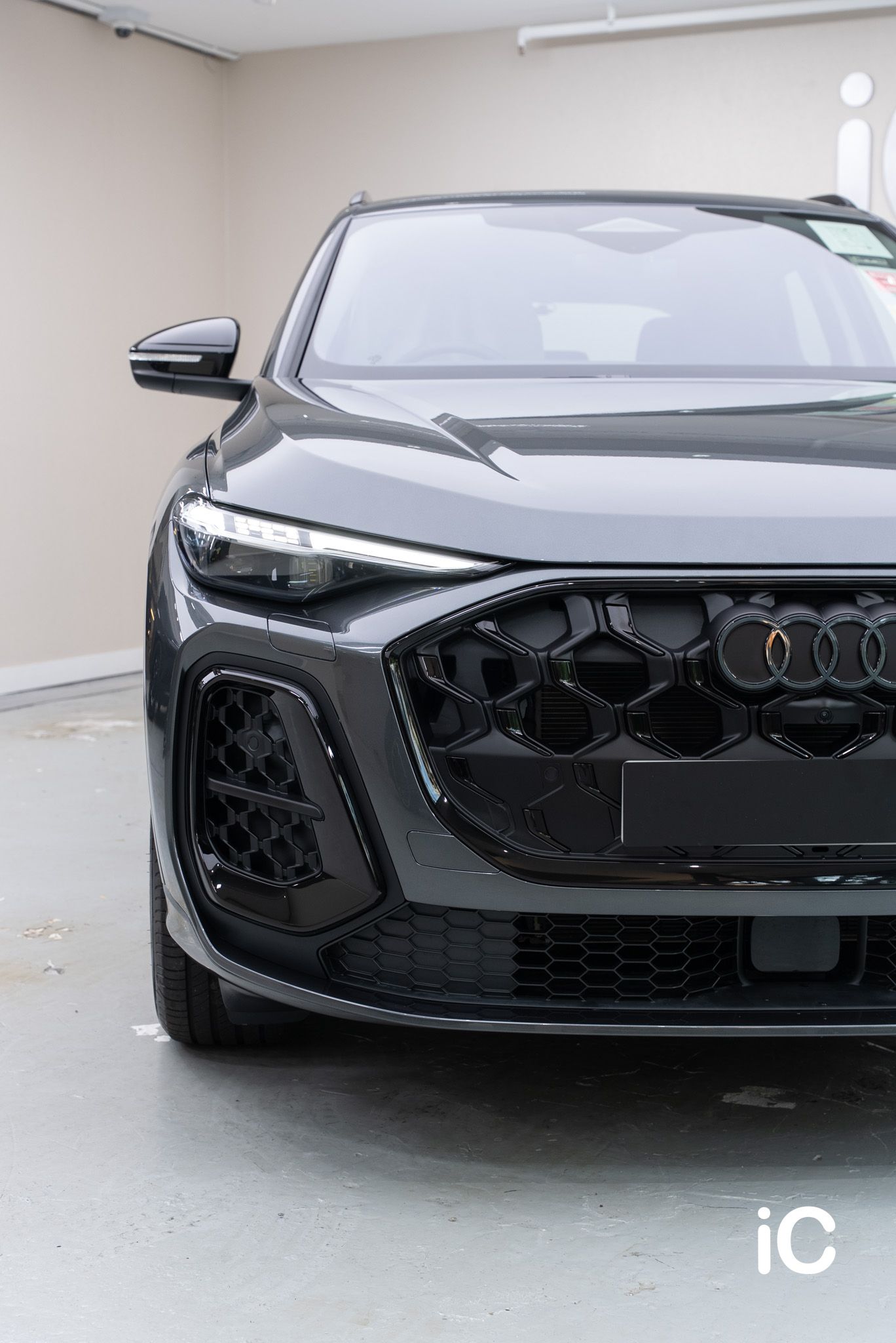 Audi Q5 透明 PPF 施工作品