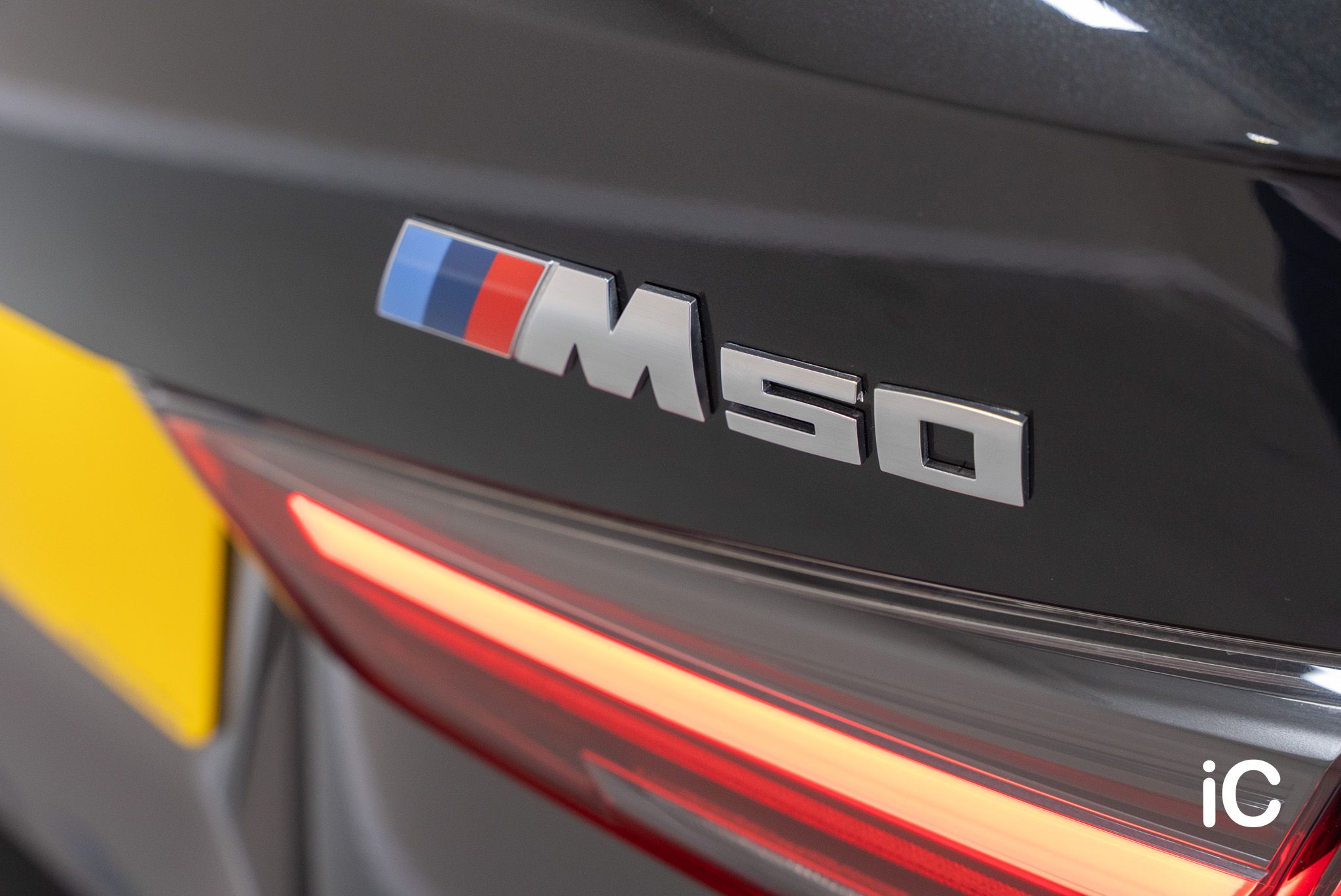 BMW i4 (M50) 透明 PPF 施工作品