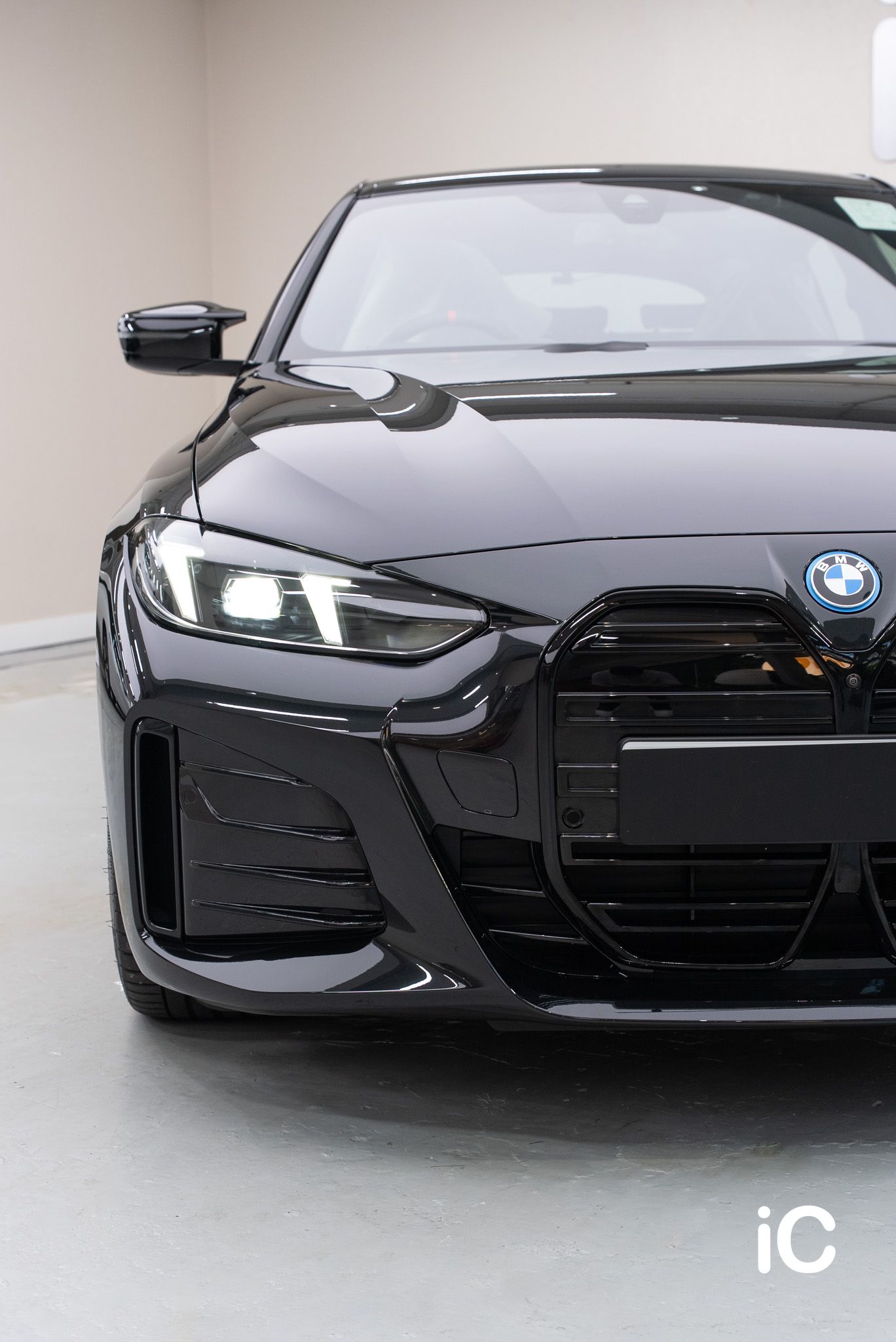 BMW i4 (M50) 透明 PPF 施工作品