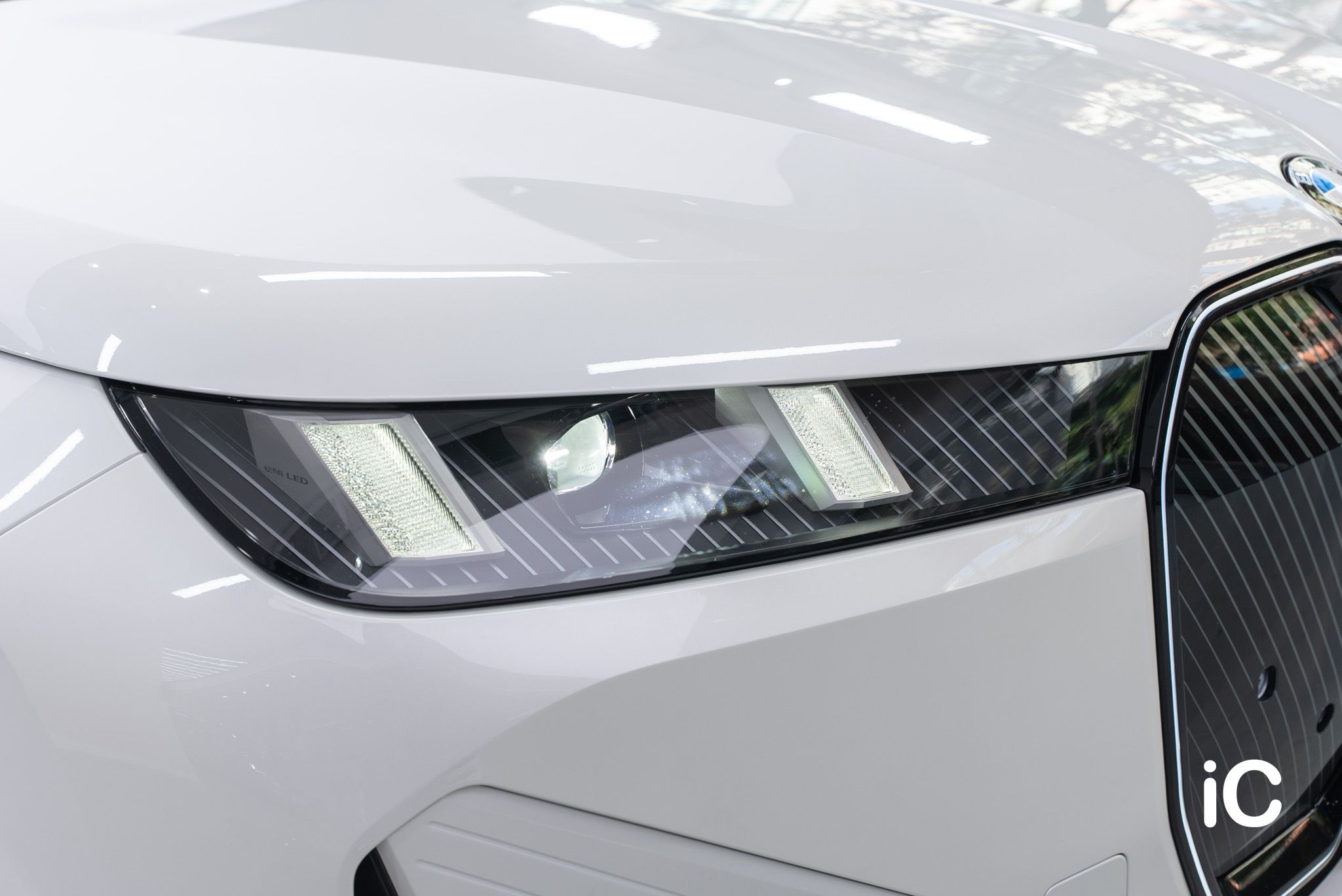BMW iX 透明 PPF 施工作品