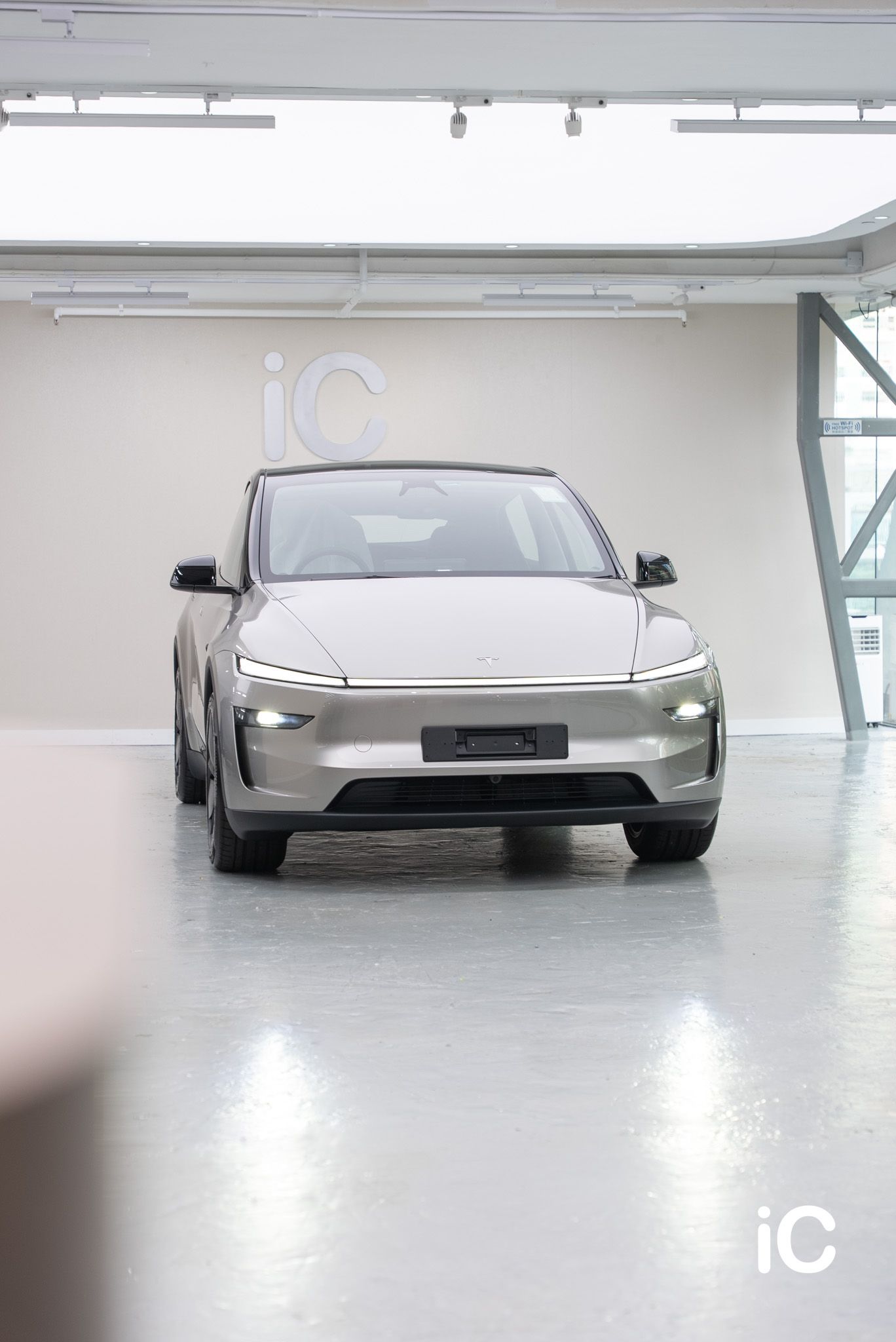 Tesla Model Y 轉色 PPF 施工作品