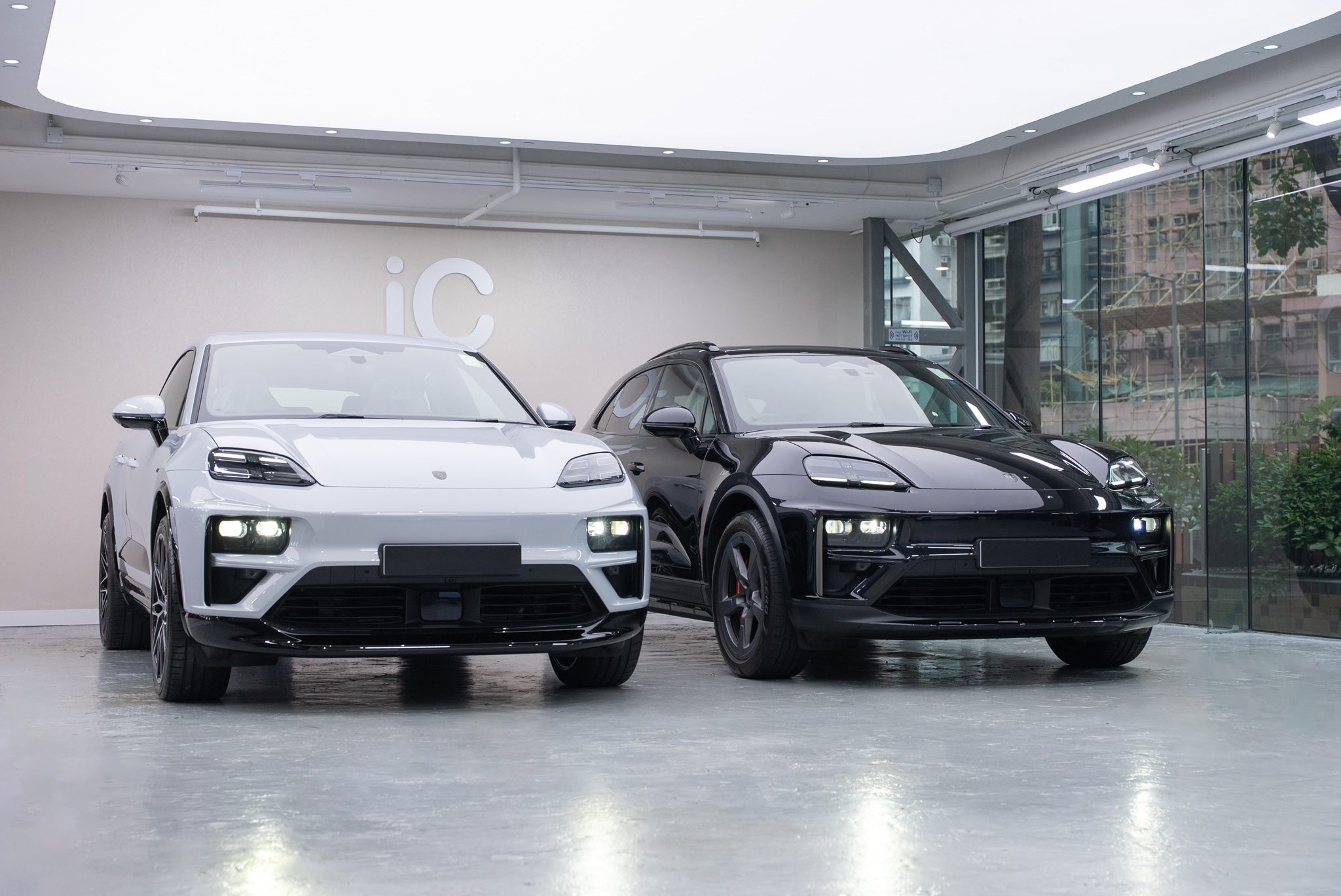 Porsche Macan Turbo 透明 PPF 施工作品