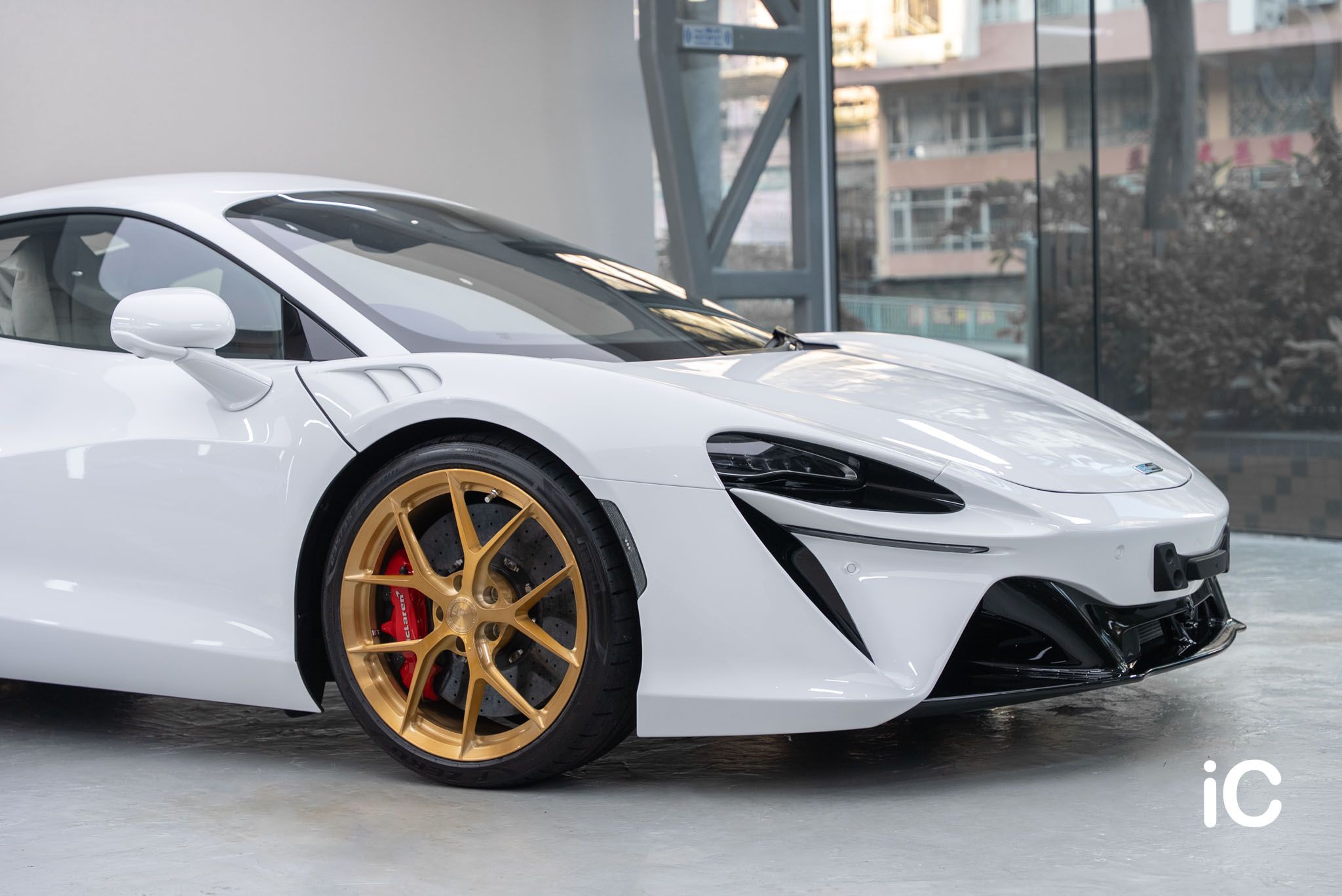 McLaren Artura 透明 PPF 施工作品