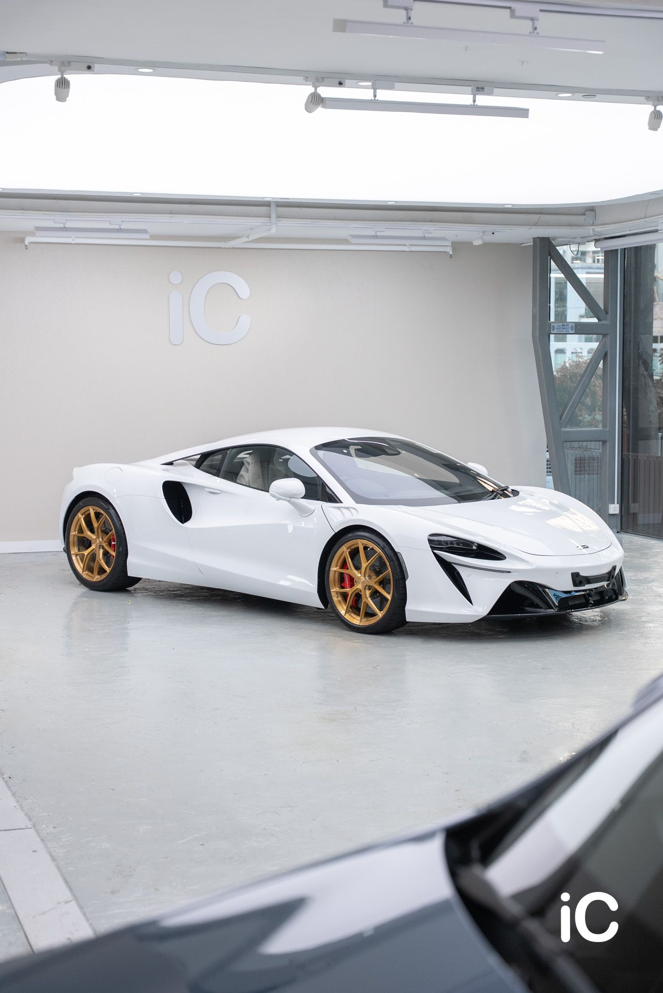 McLaren Artura 透明 PPF 施工作品
