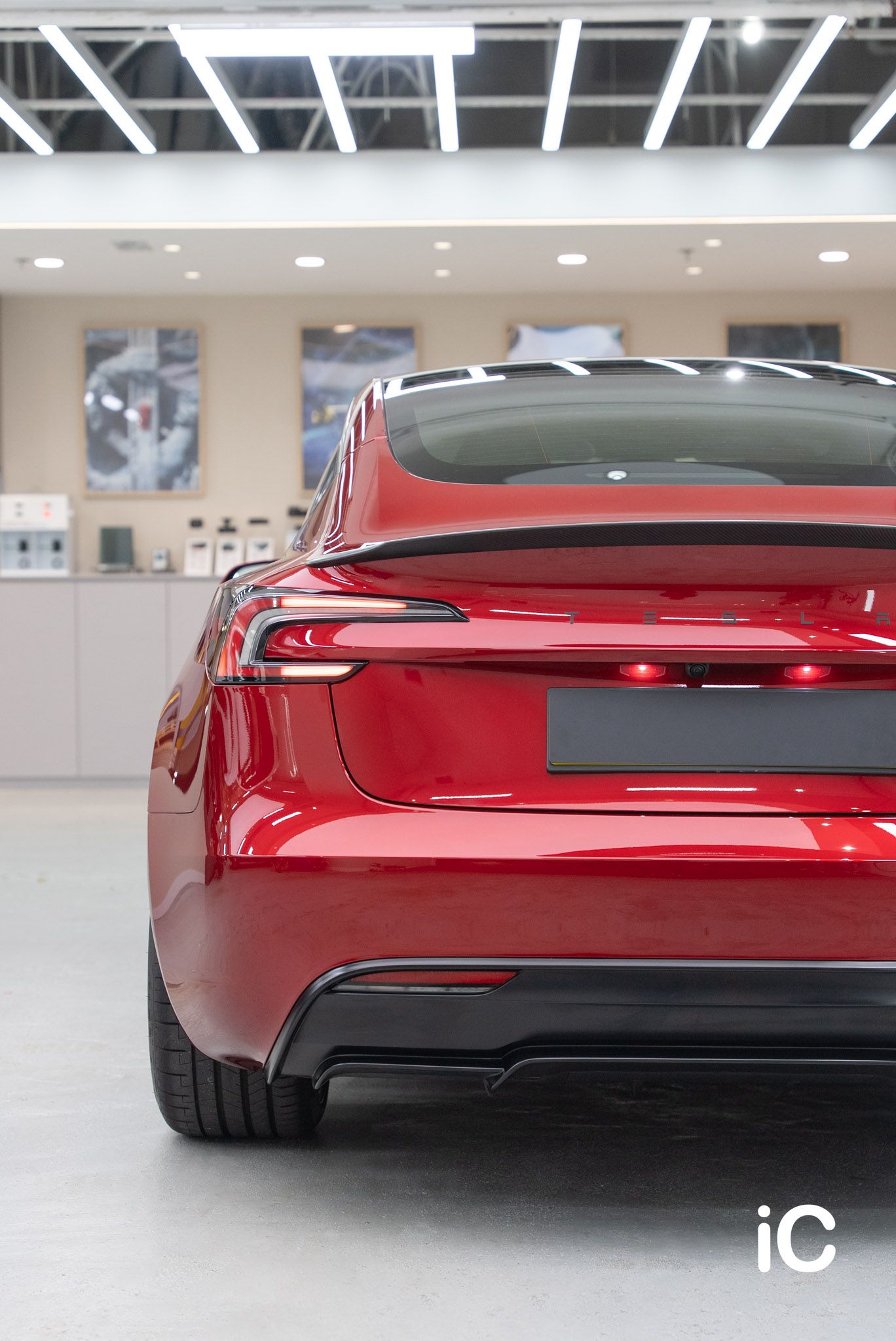 Tesla Model 3 鍍膜 施工作品