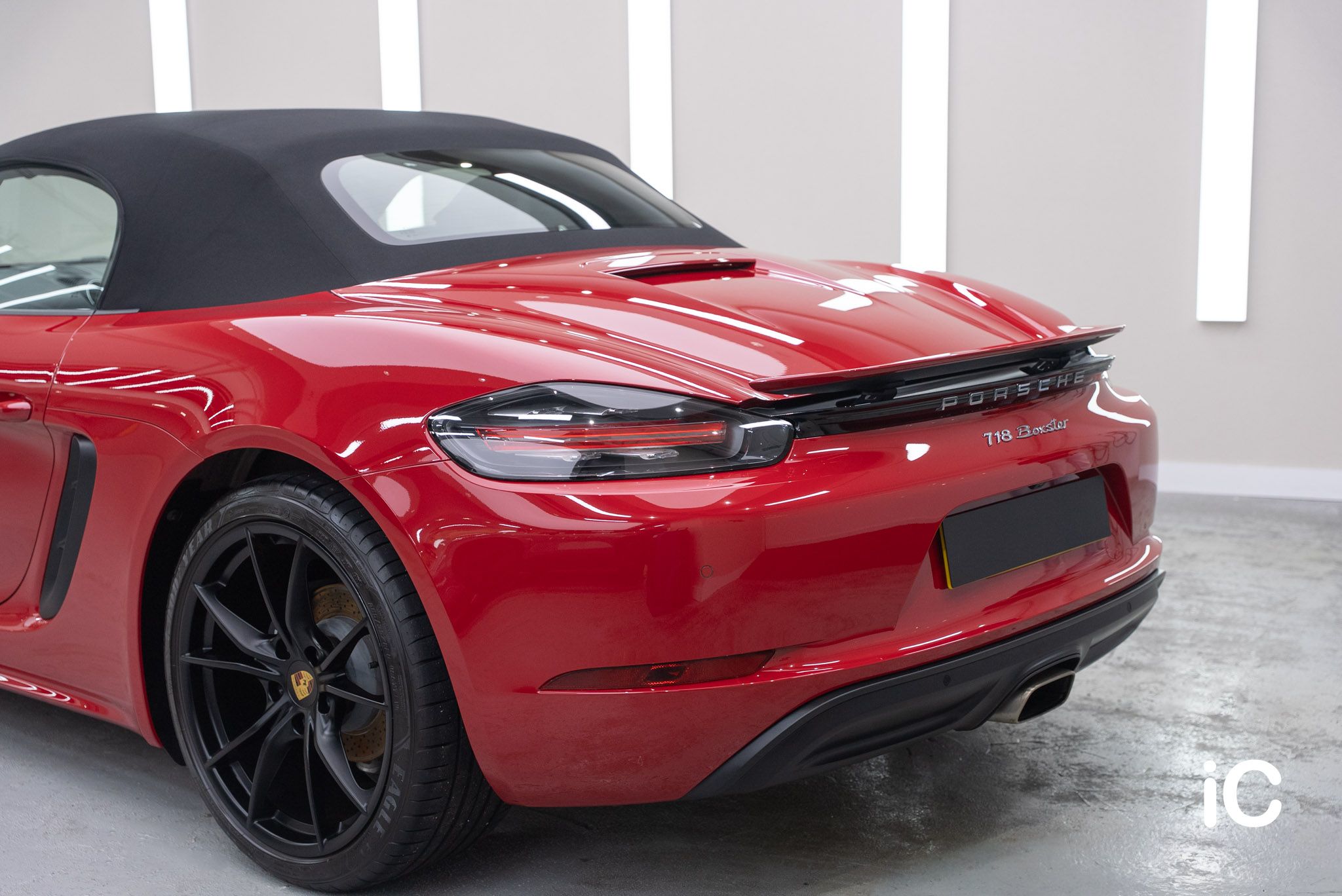 Porsche 718 Boxster 鍍膜 施工作品