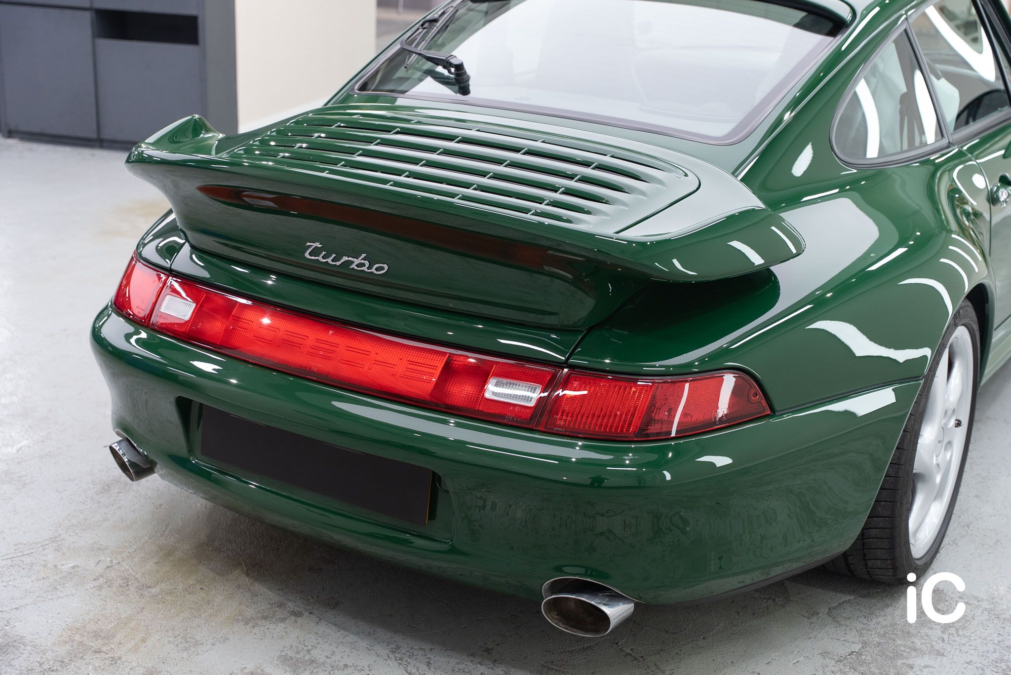 Porsche 911 鍍膜 施工作品