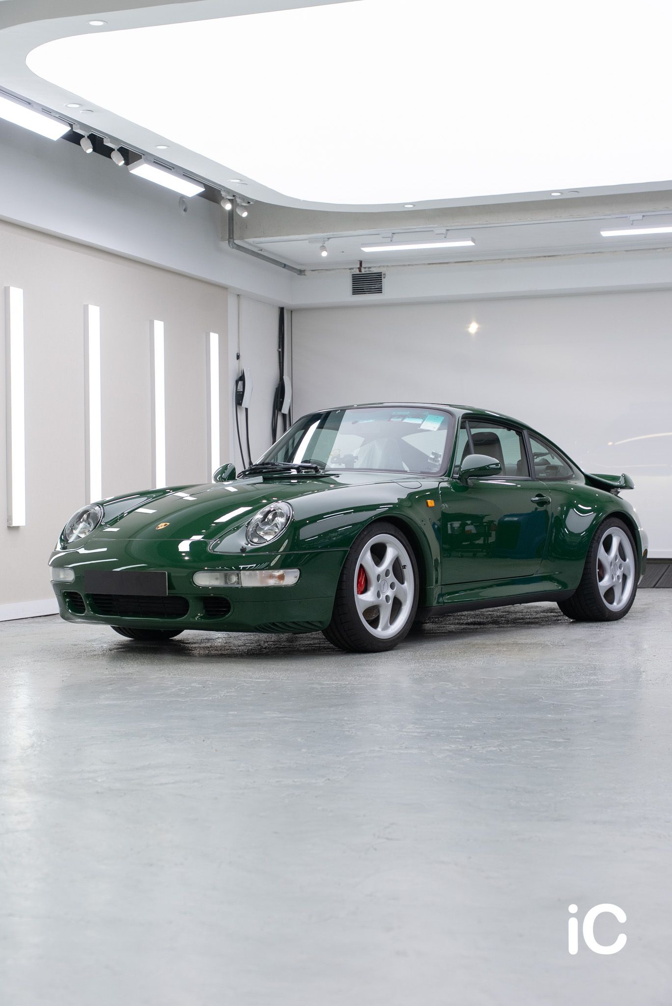 Porsche 911 鍍膜 施工作品