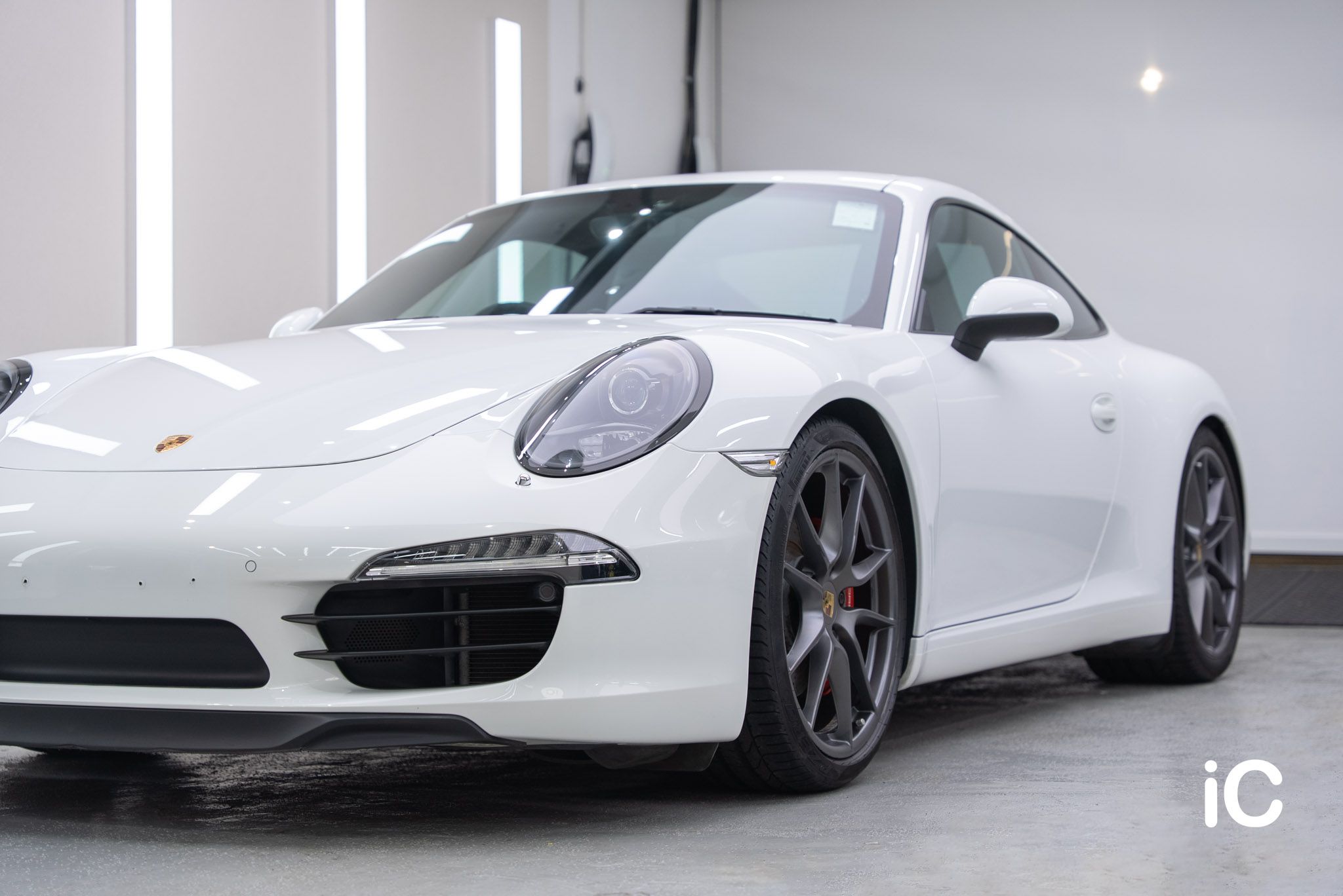 Porsche 911 鍍膜 施工作品