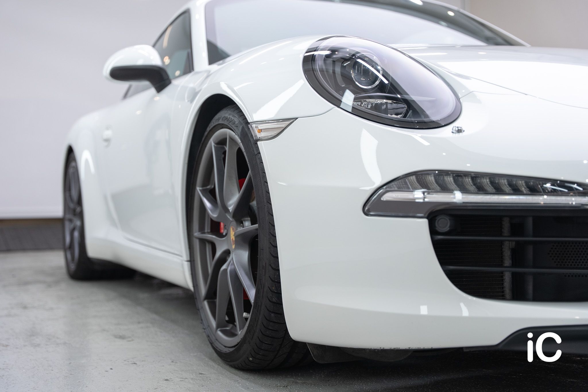 Porsche 911 鍍膜 施工作品