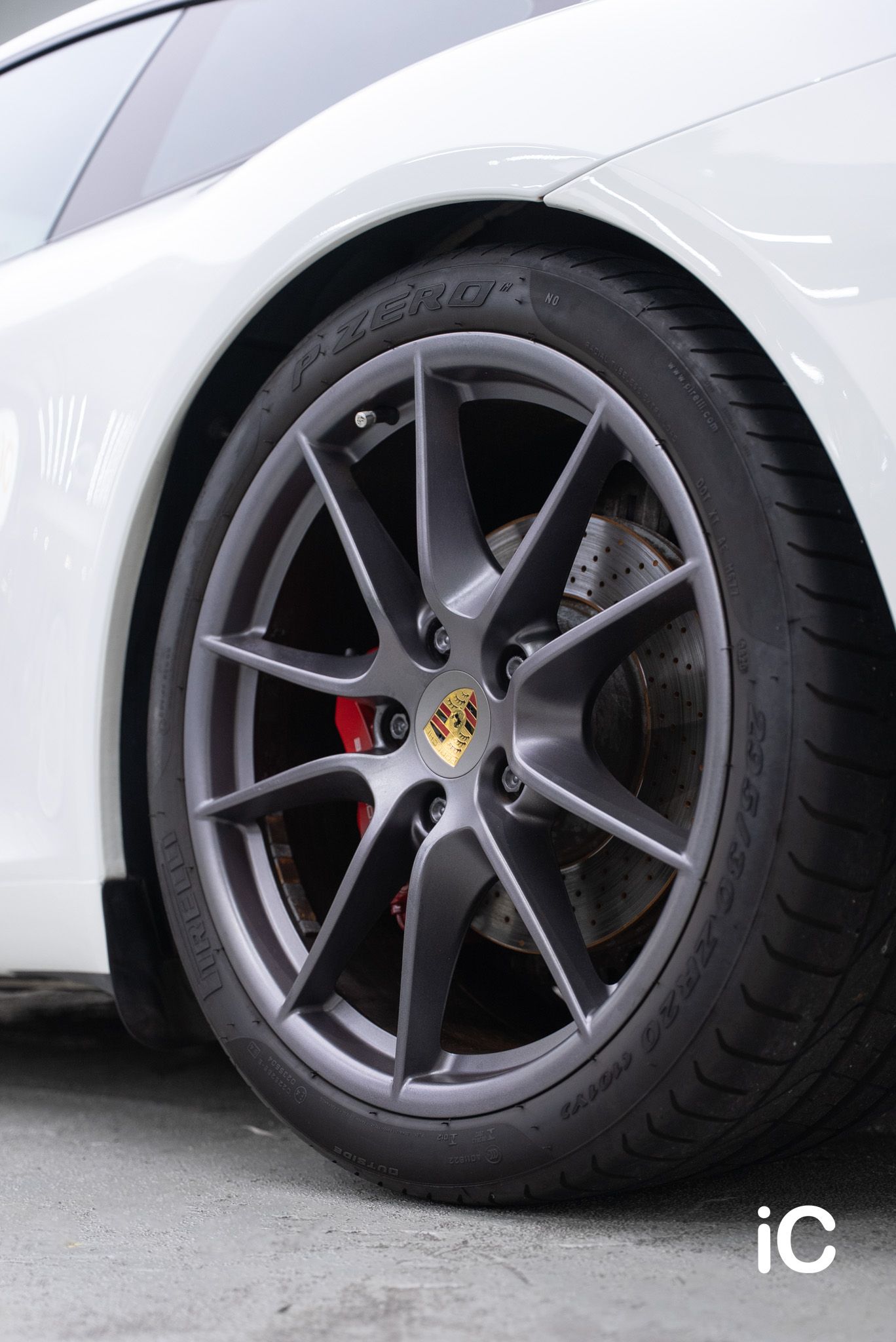 Porsche 911 鍍膜 施工作品