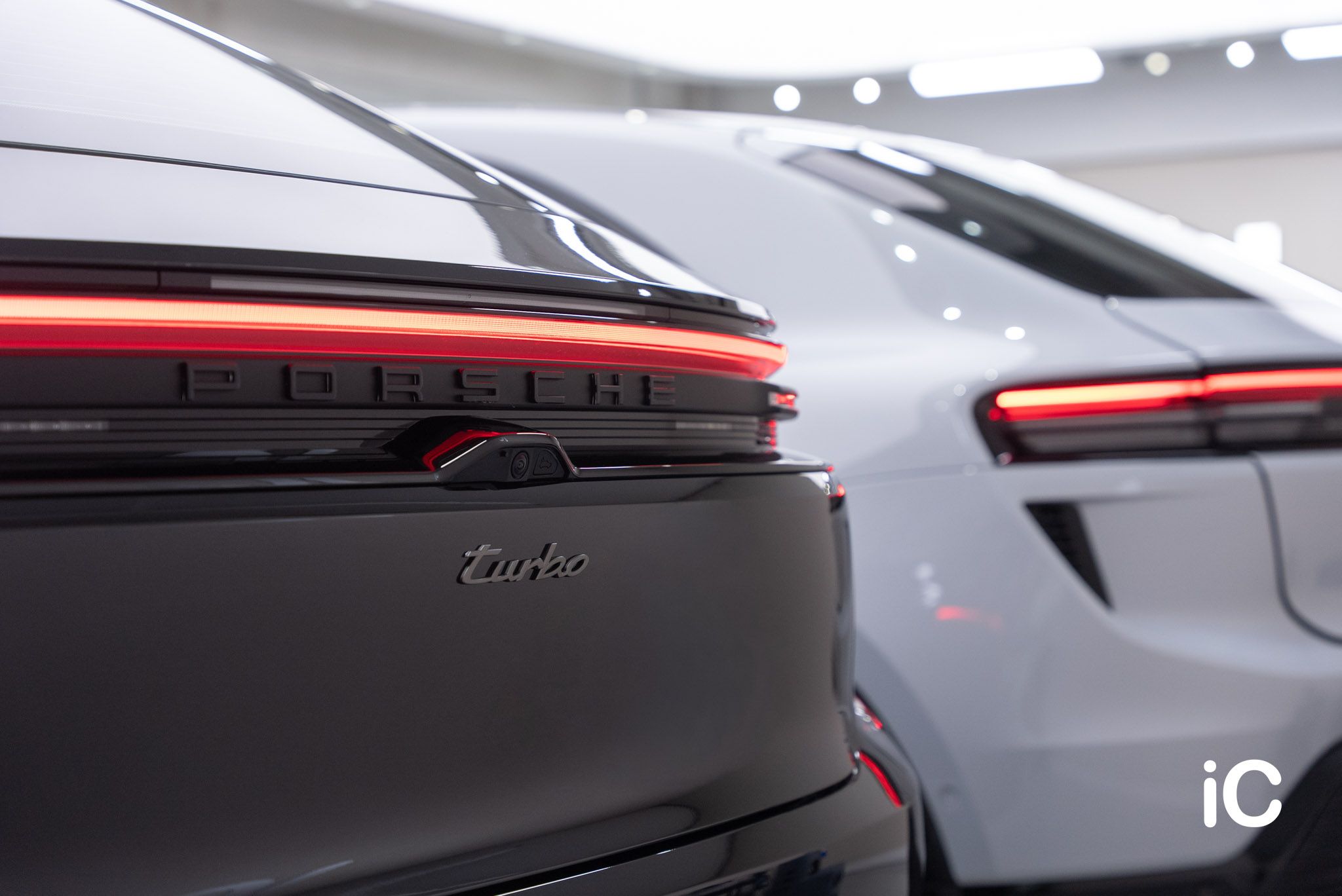 Porsche Macan Turbo 透明 PPF 施工作品