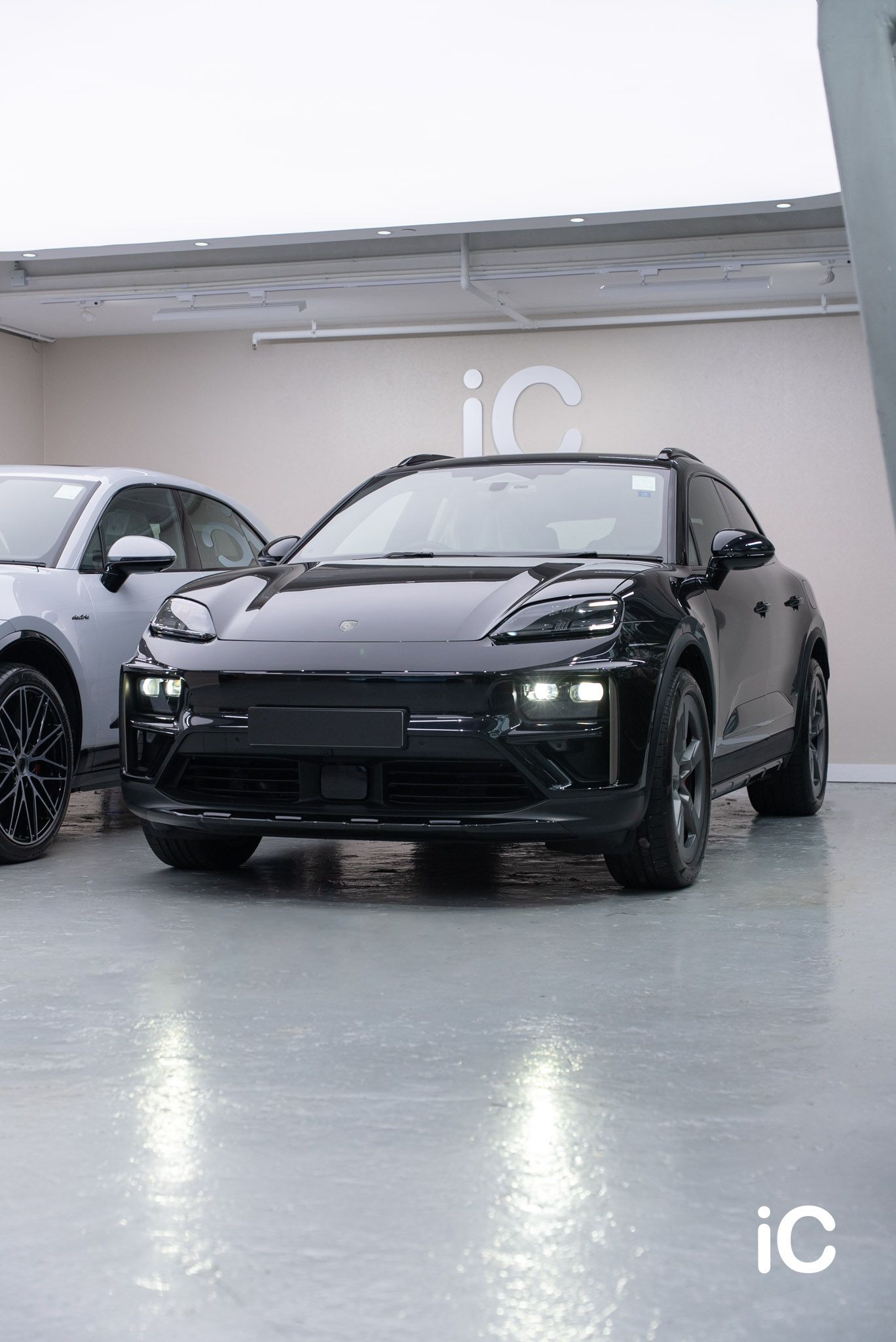 Porsche Macan Turbo 透明 PPF 施工作品