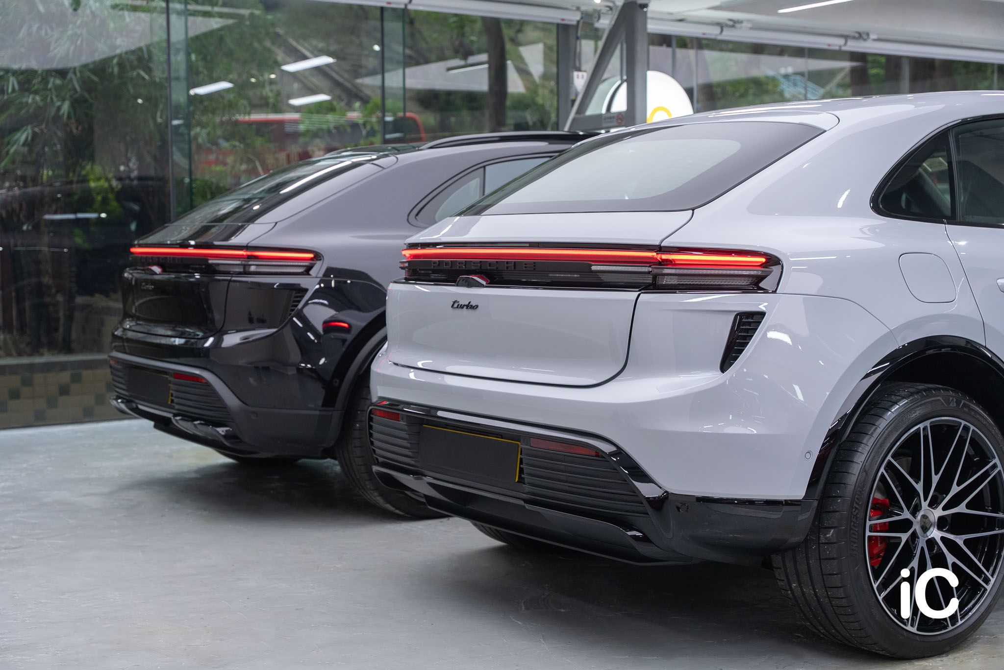 Porsche Macan Turbo 透明 PPF 施工作品