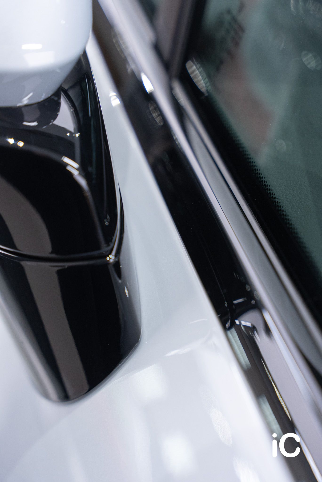 Porsche Macan Turbo 透明 PPF 施工作品