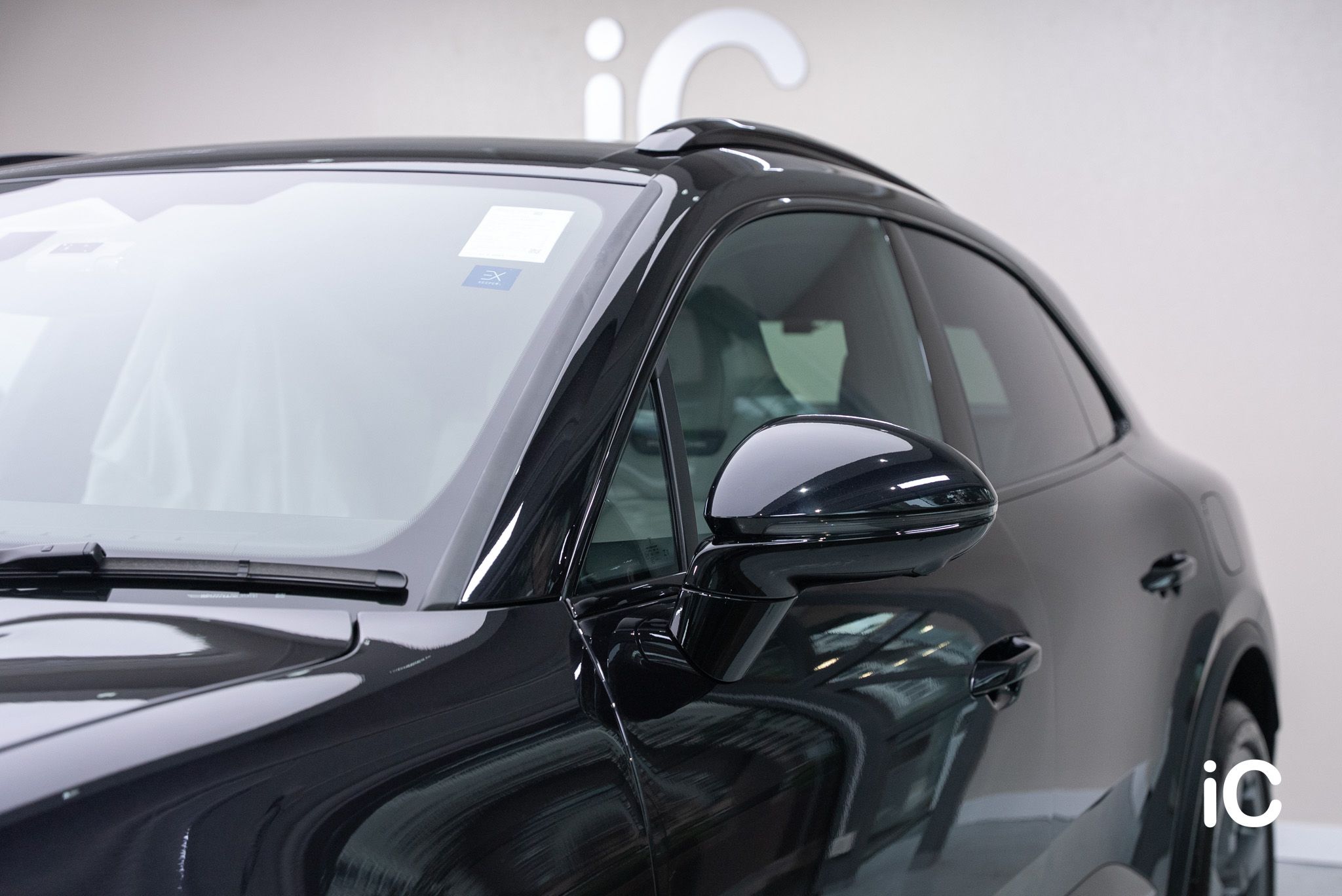 Porsche Macan Turbo 透明 PPF 施工作品