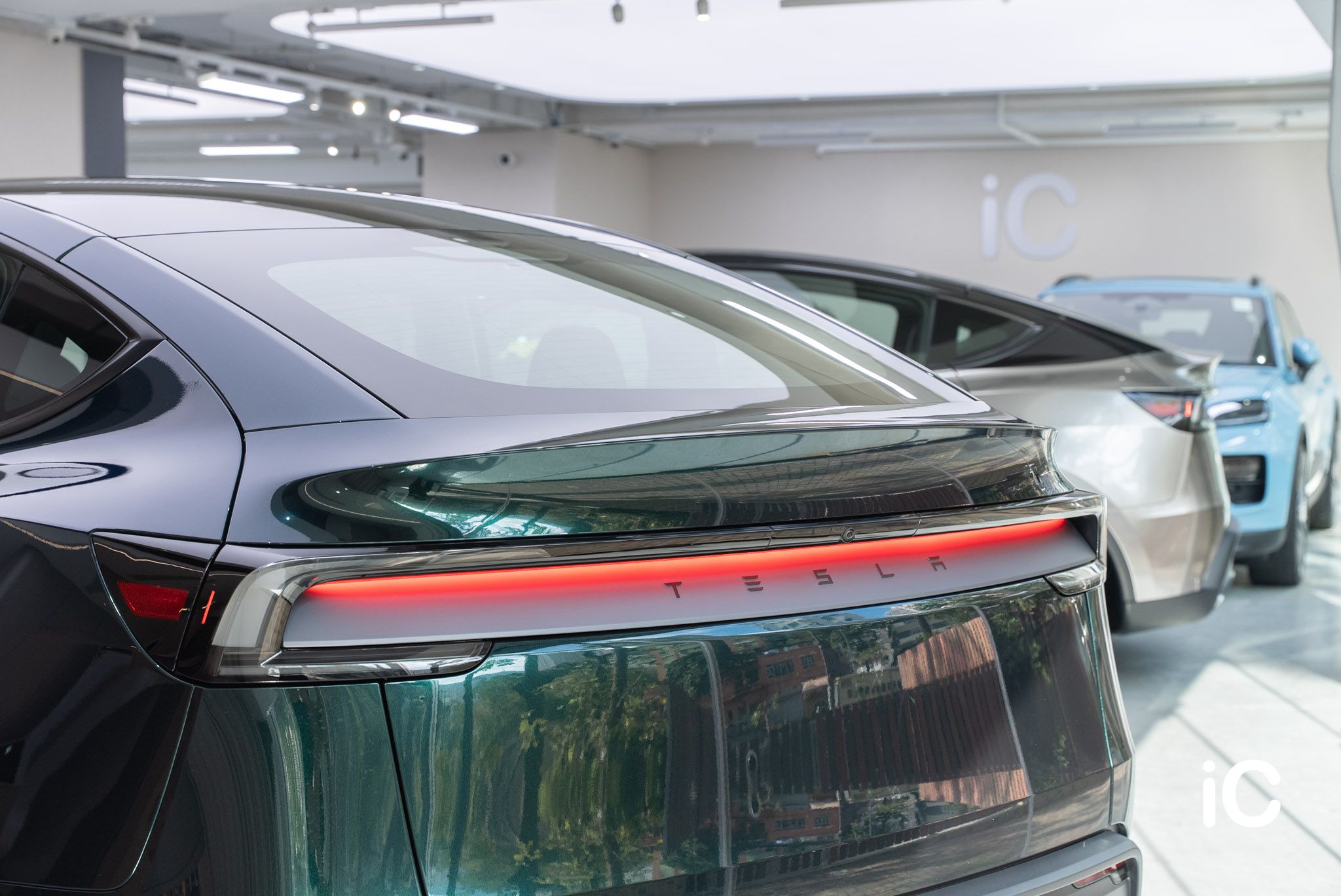 Tesla Model Y 轉色 PPF 施工作品