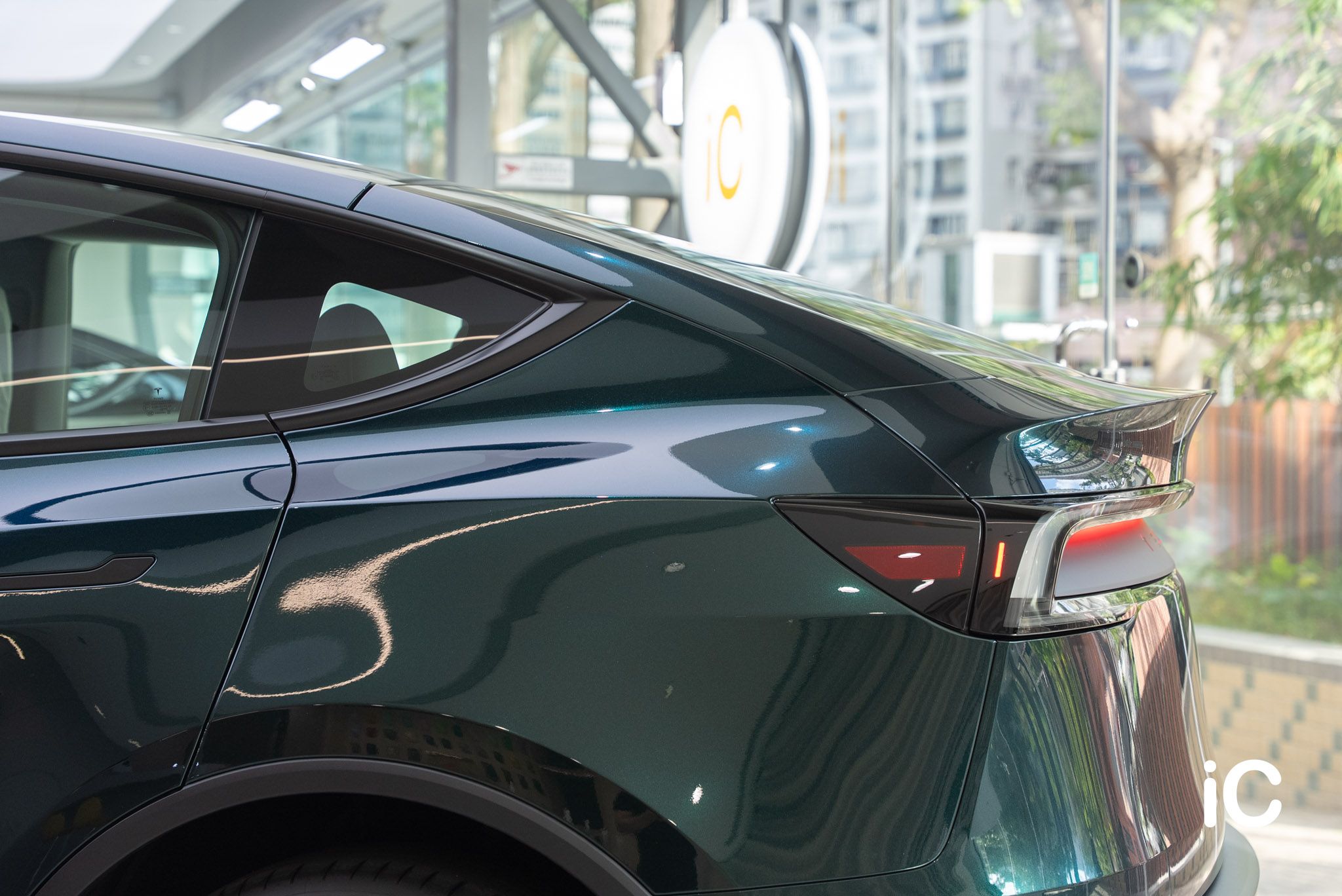 Tesla Model Y 轉色 PPF 施工作品