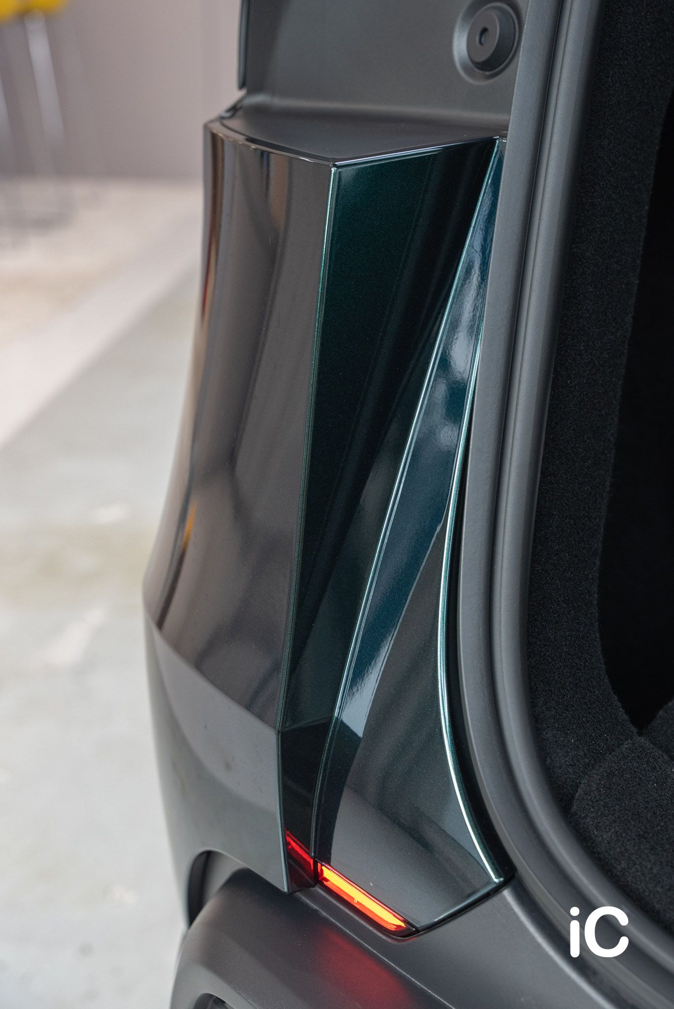 Tesla Model Y 轉色 PPF 施工作品