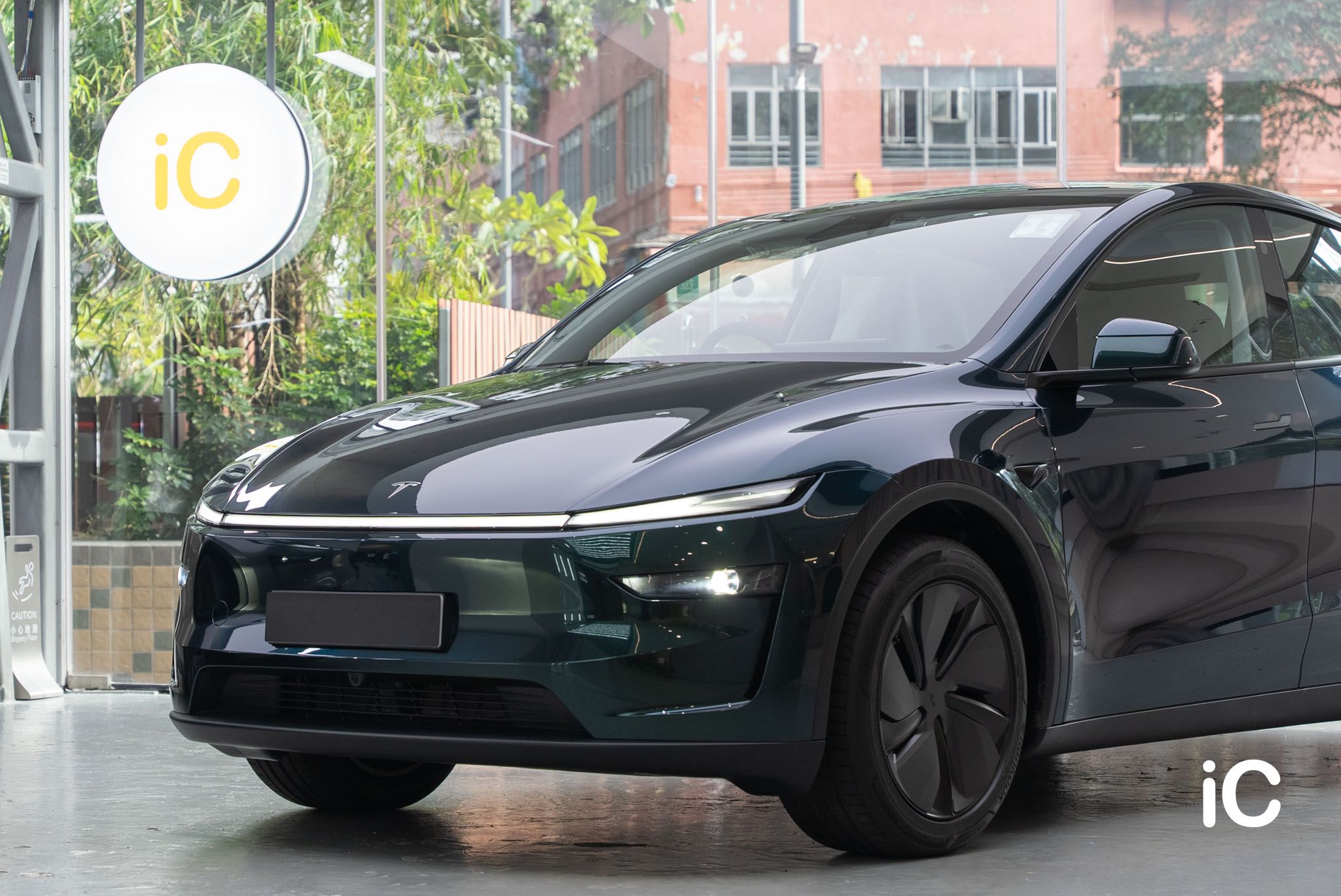 Tesla Model Y 轉色 PPF 施工作品