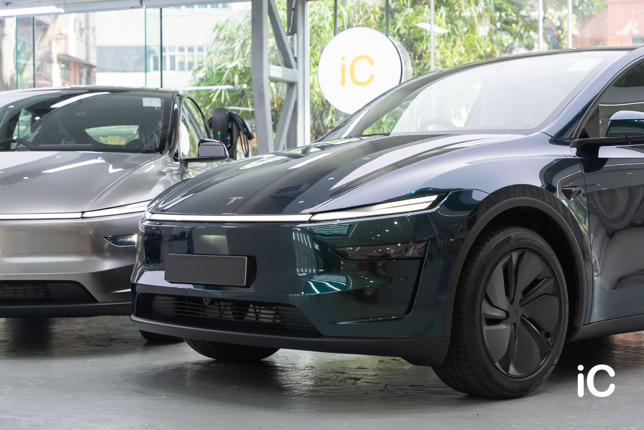 Tesla Model Y 轉色 PPF 施工作品