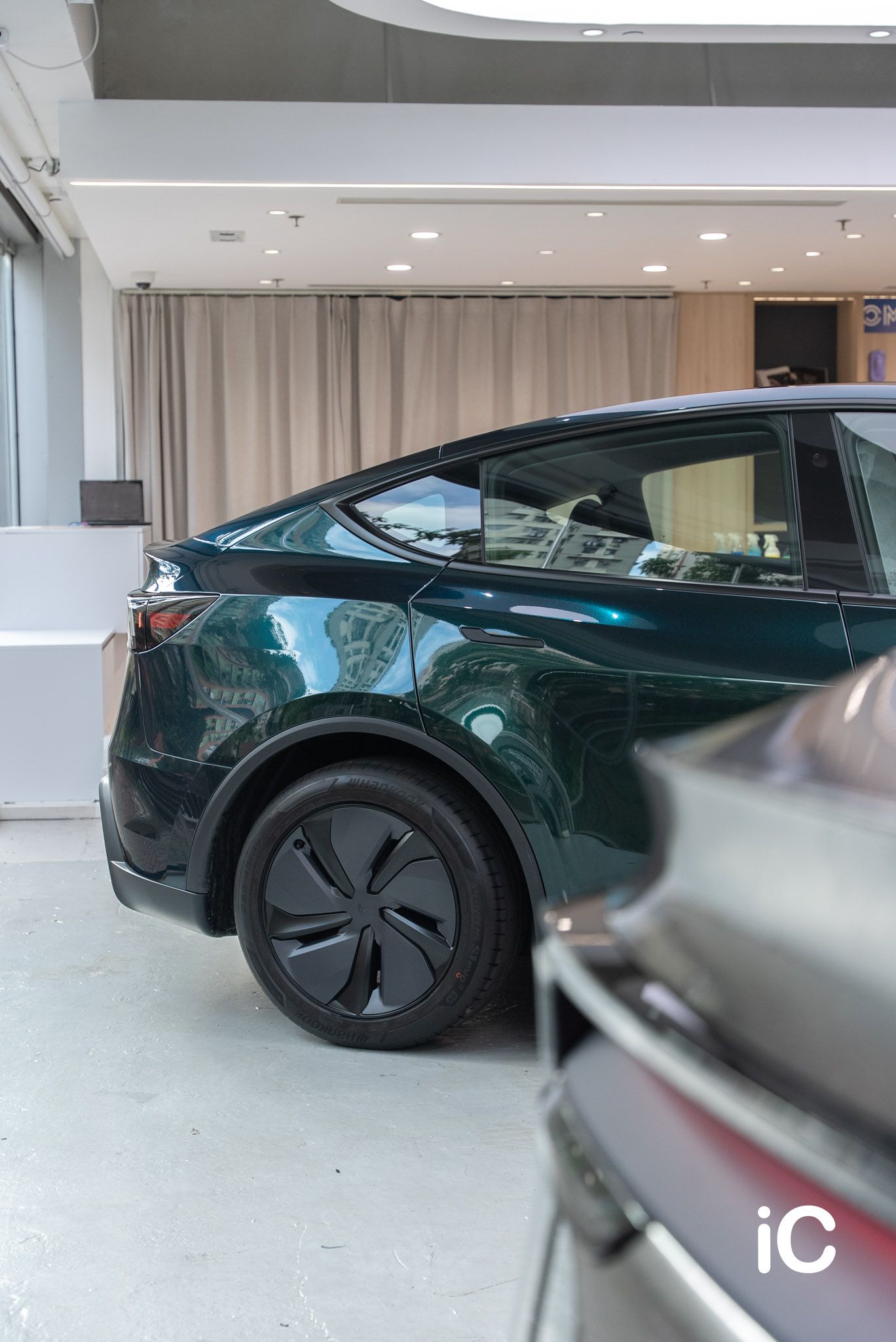 Tesla Model Y 轉色 PPF 施工作品