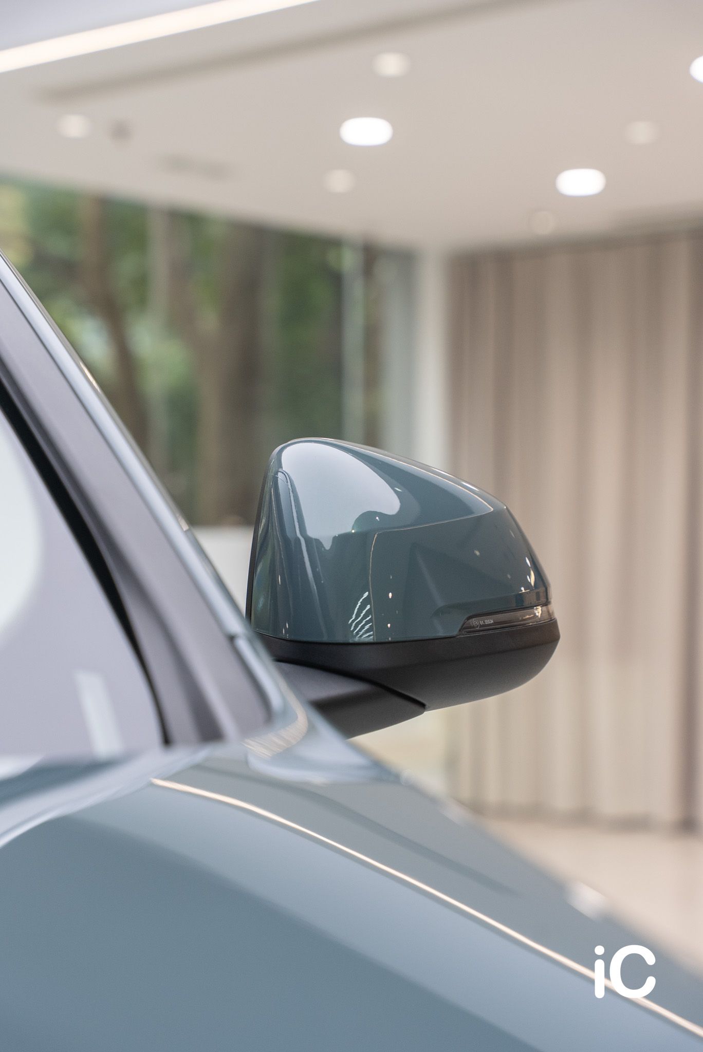 BMW iX2 透明 PPF 施工作品