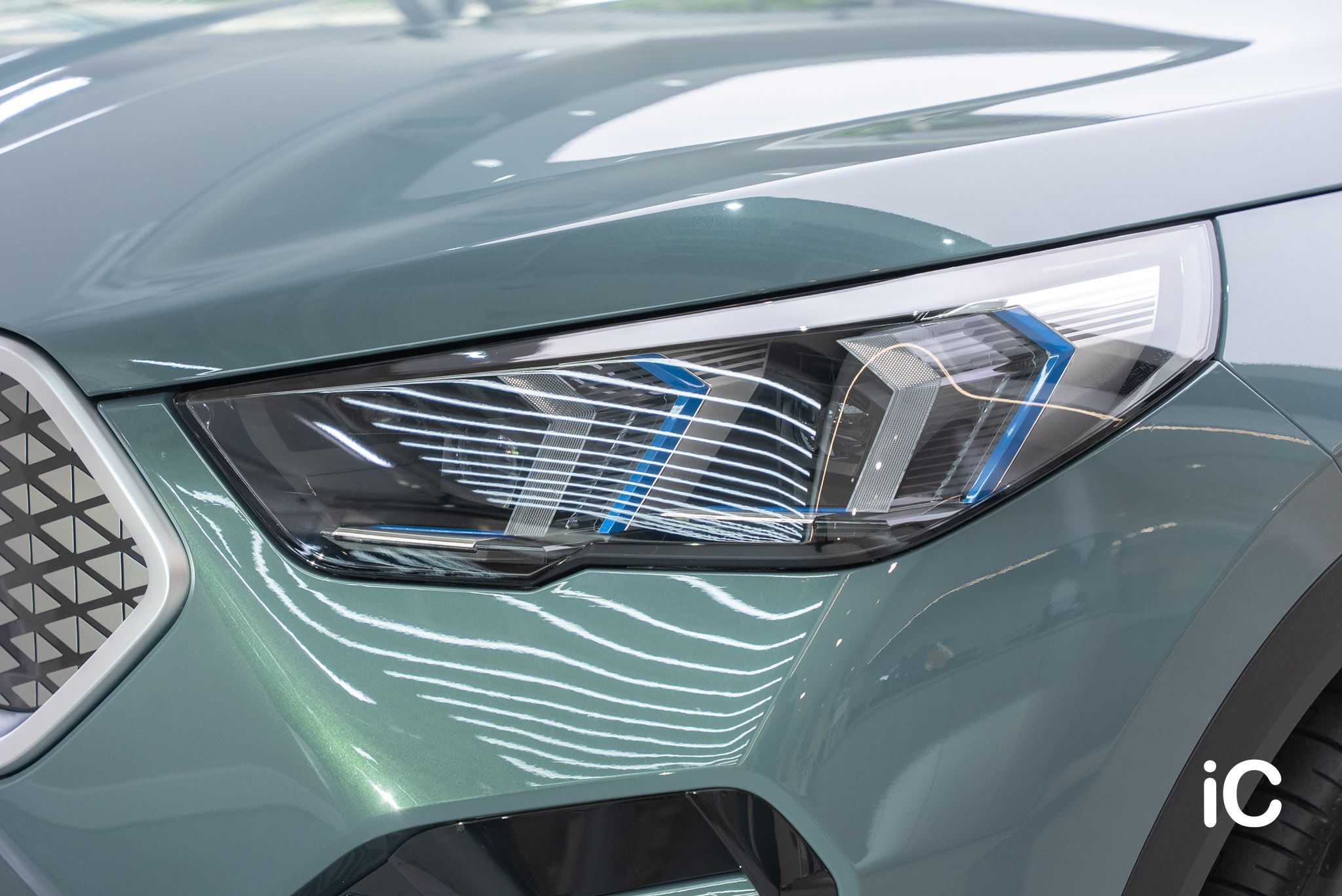BMW iX2 透明 PPF 施工作品