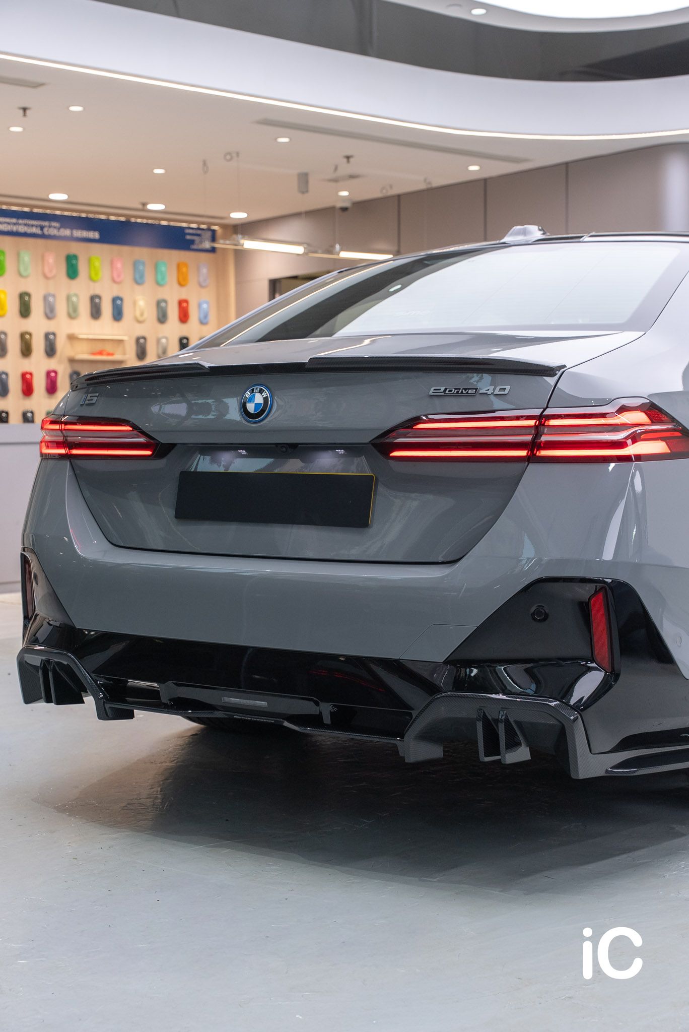 BMW i5 轉色 PPF 施工作品