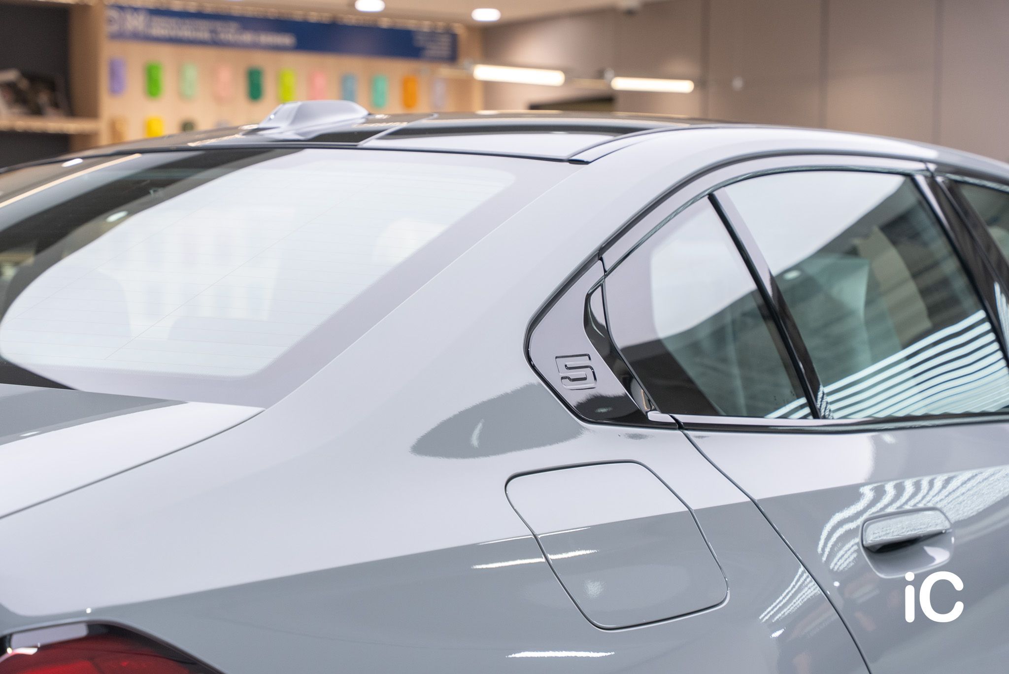 BMW i5 轉色 PPF 施工作品