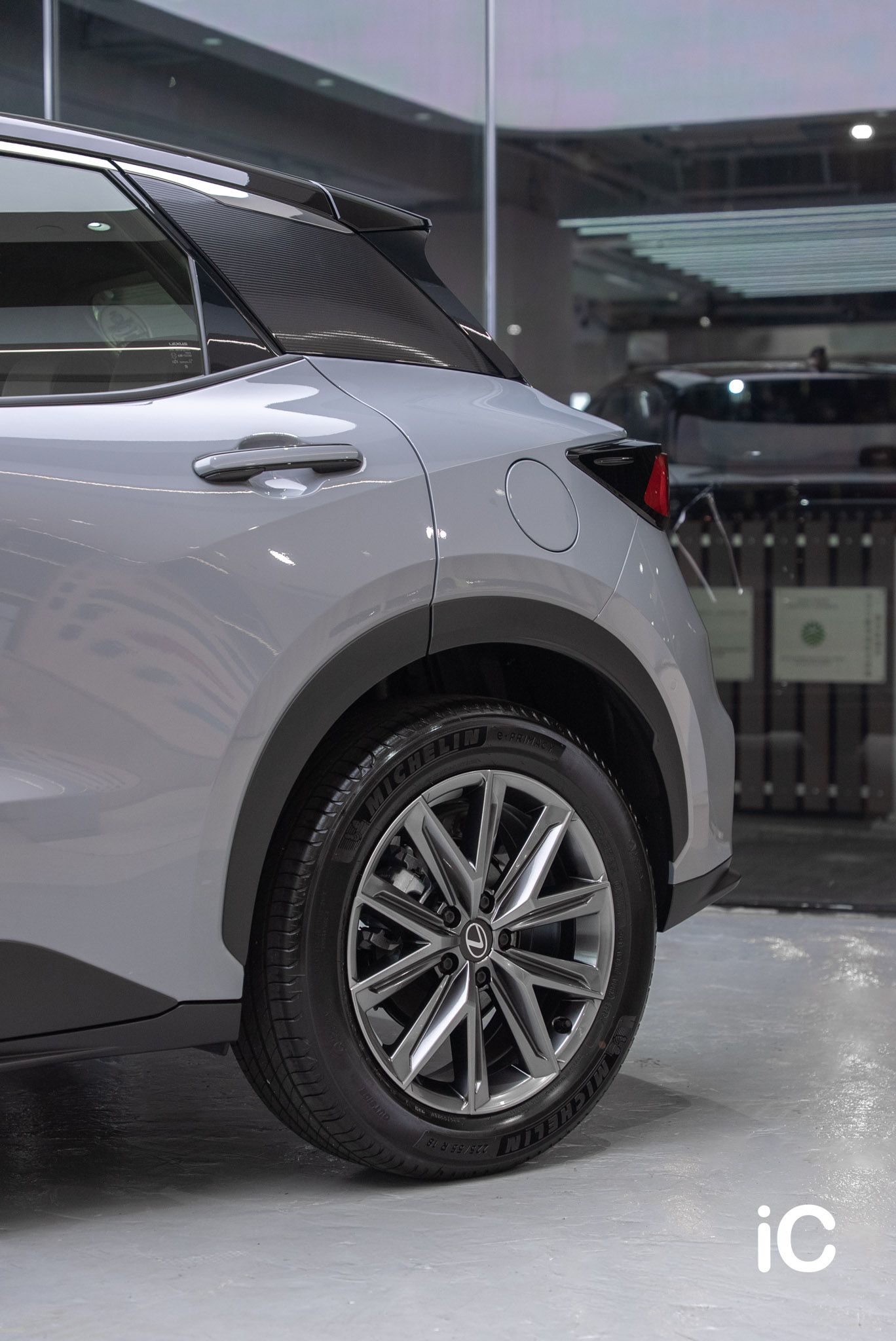 Lexus LBX Relax 透明 PPF 施工作品