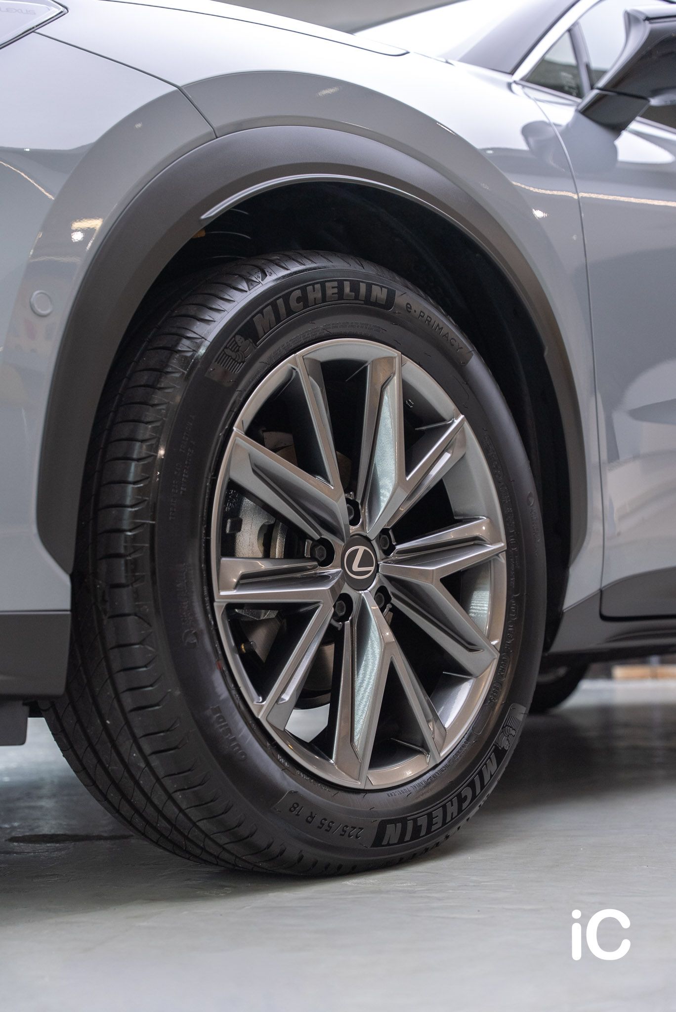 Lexus LBX Relax 透明 PPF 施工作品