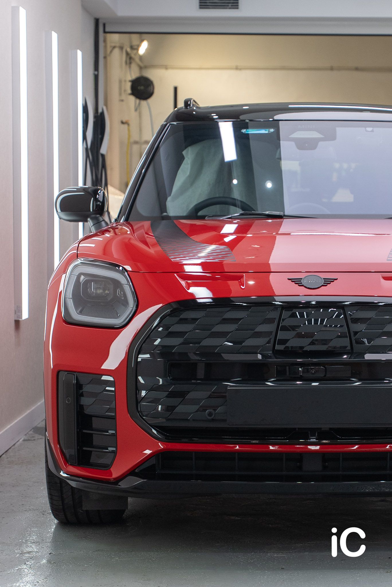 MINI Countryman (JCW Style) 鍍膜 施工作品
