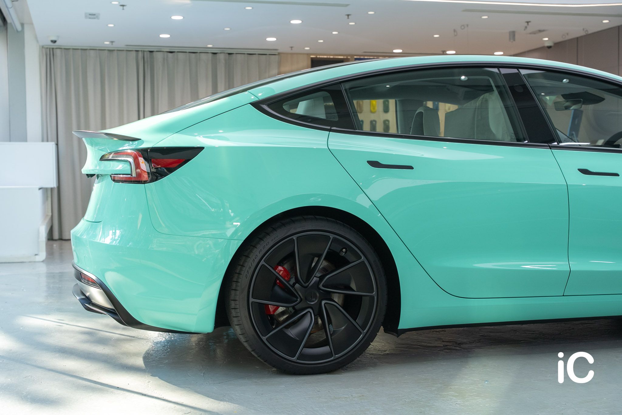 Tesla Model 3 Performance 轉色 PPF 施工作品